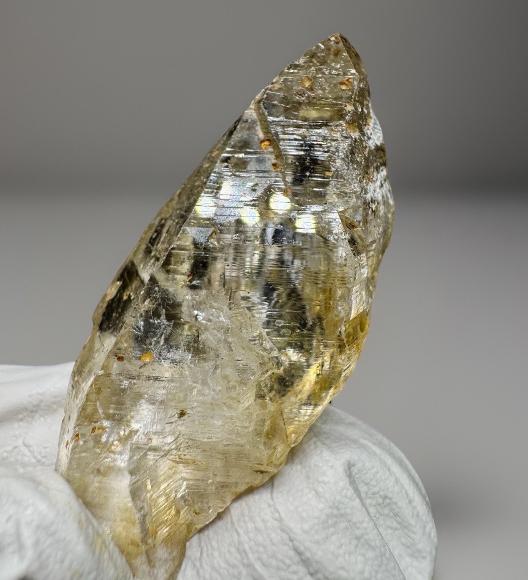 “Golden Vein” Ganesh Himalayan Quartz Akashic Natural Golden Iron healed Crystal
