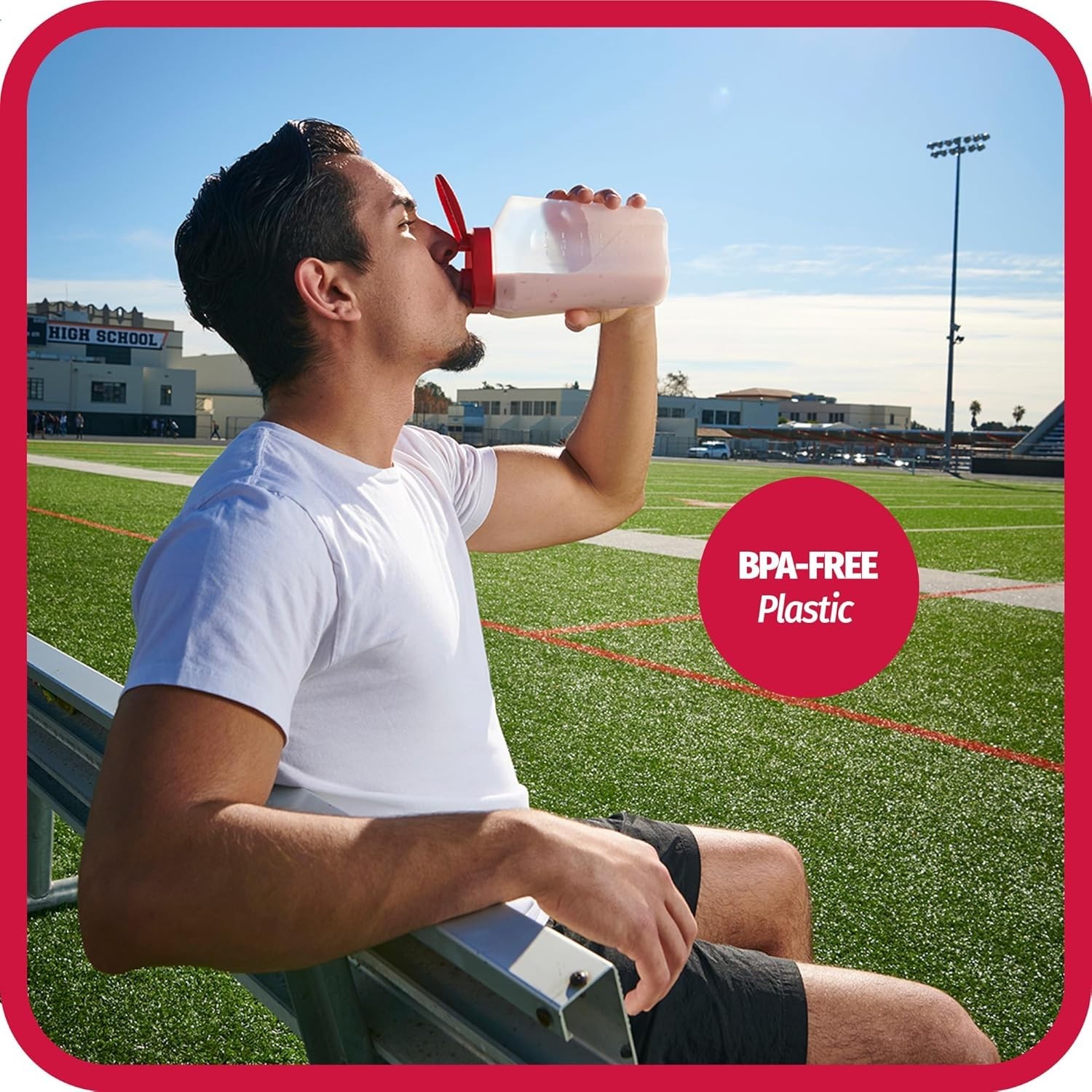 Versatile 1 Quart Clear Beverage Pitcher with Easy-Pour Lid and Handle
