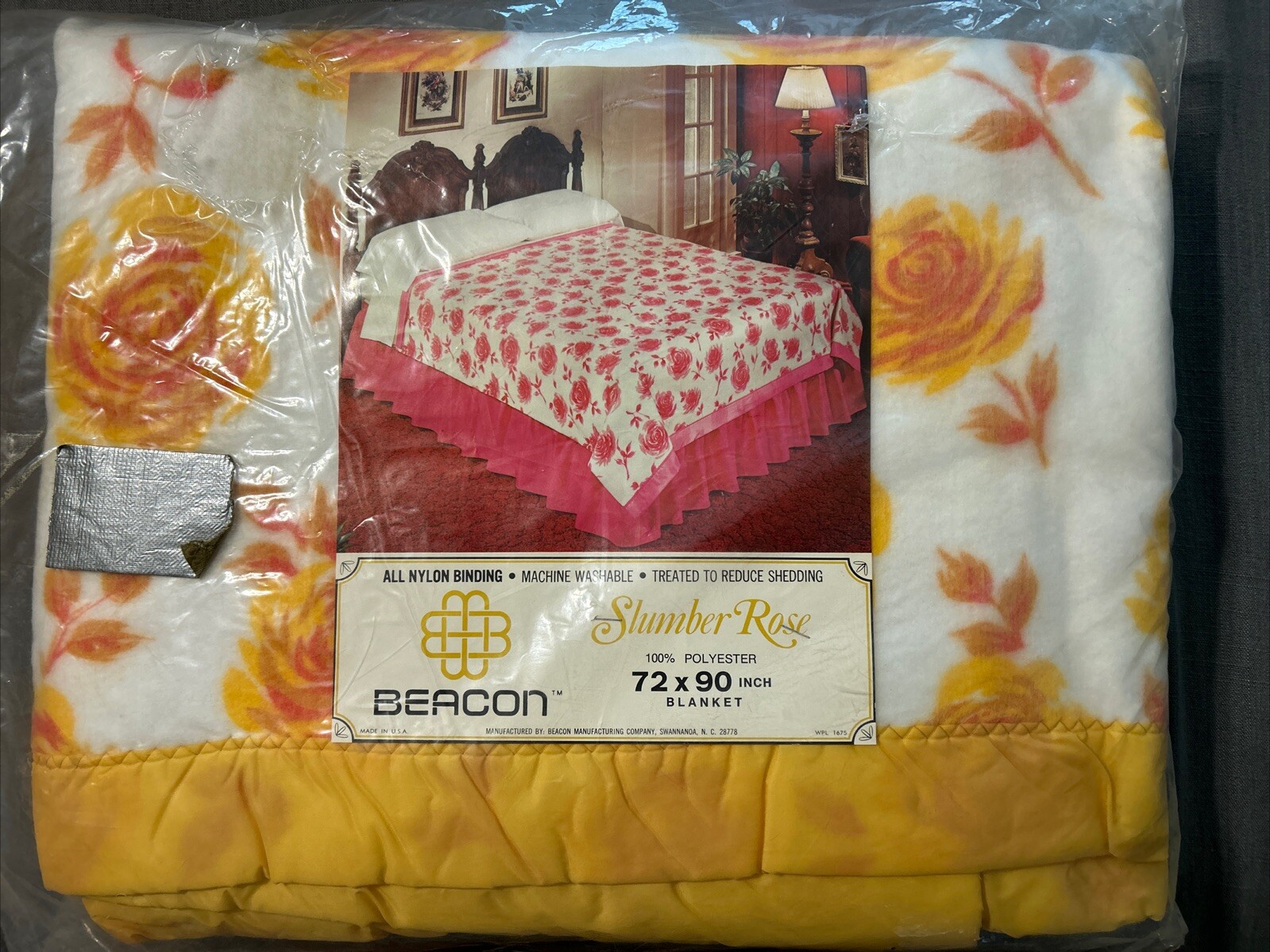 Beacon Yellow “Slumber Rose” 72×90 Blanket 100% Polyester- New w/Hole In Bag