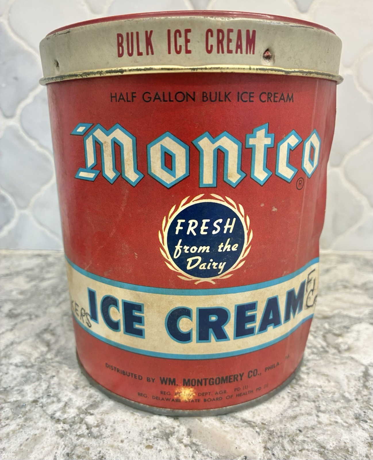 VTG Montco Ice Cream 1/2 Gallon Container Philadelphia PA – Vanilla Chocolate