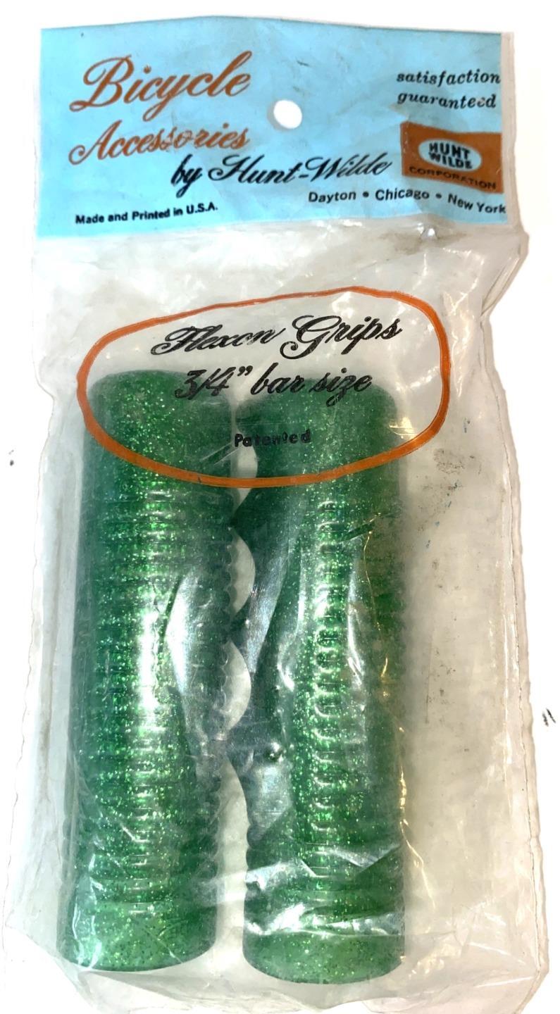 NOS 3/4″ diameter HUNT WILDE JUVENILE bicycle GRIPS 3-3/8″ long Glitter Green