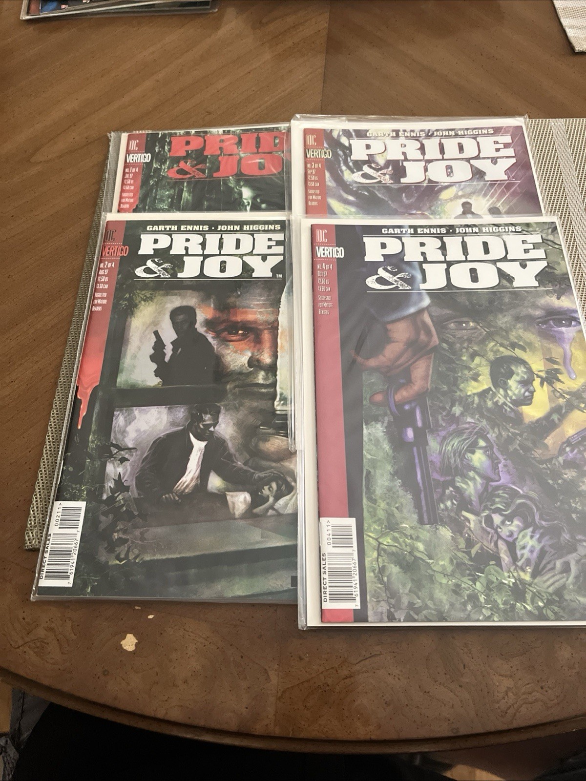 PRIDE & JOY COMPLETE SET 1-4 MATURE READER DC VERTIGO 1997 NICE!!!
