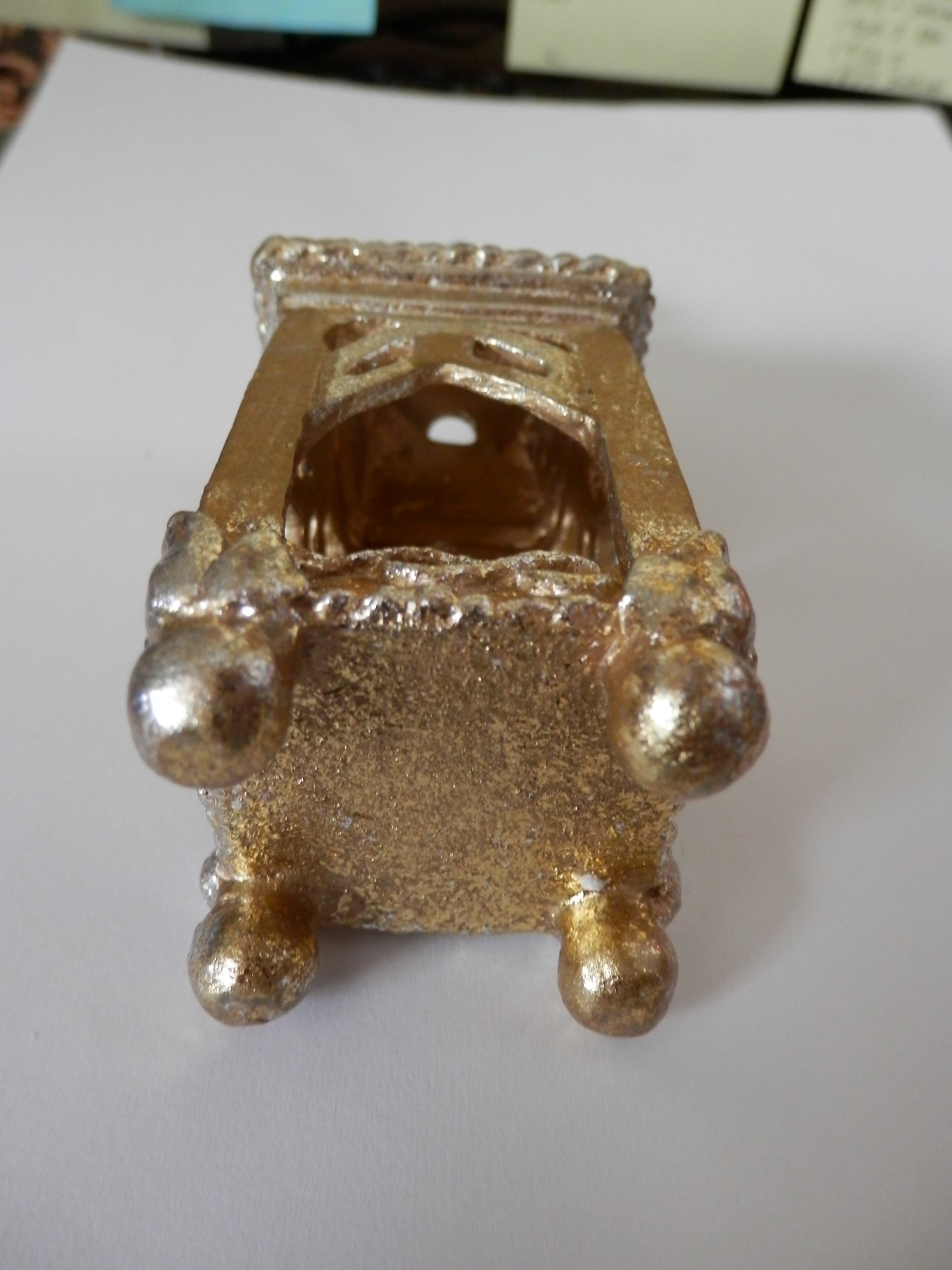 Fitz & Floyd Studio Collection Gregorian Lantern Accessory