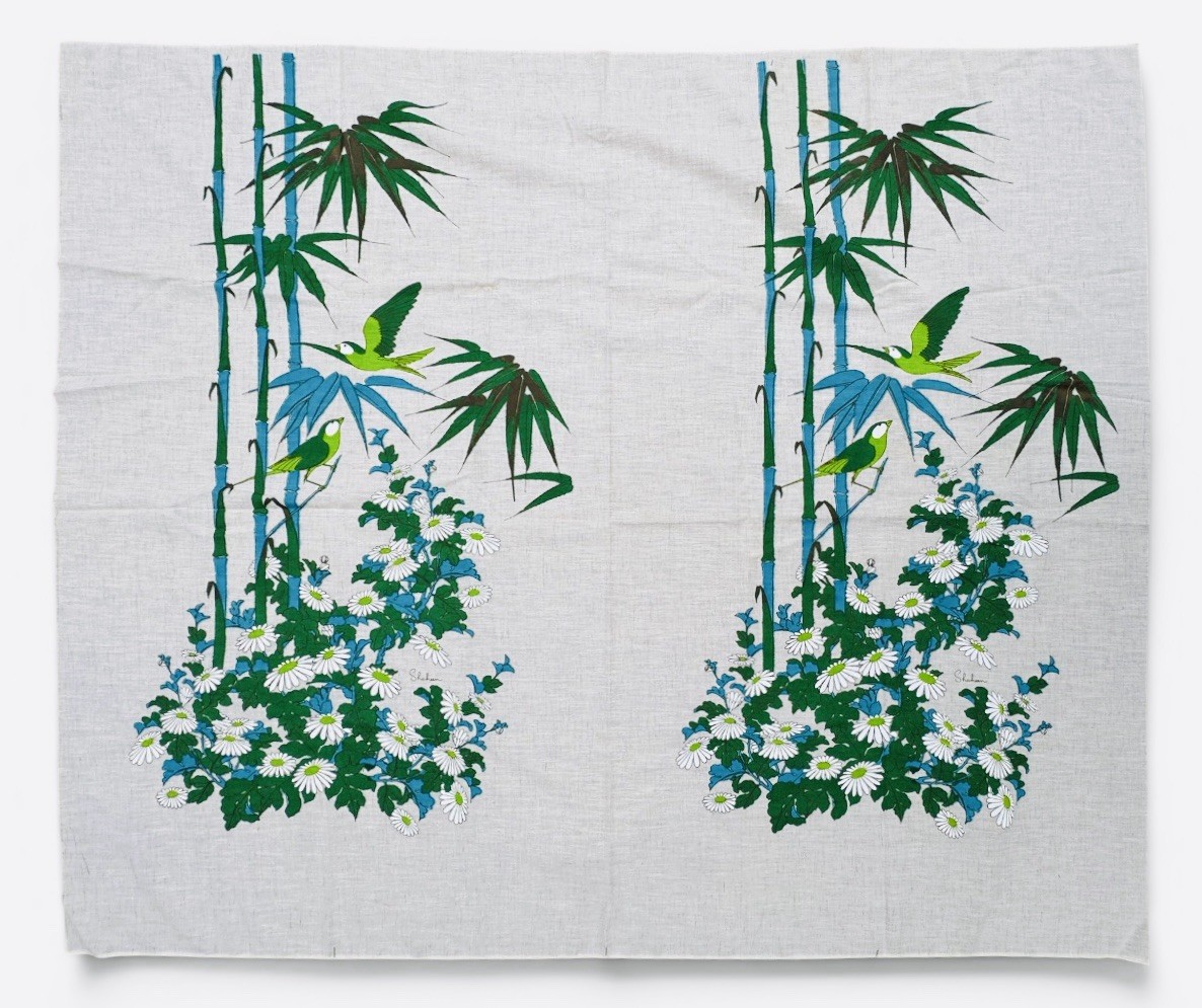 Vintage 1970s Alfred Shaheen Daisy Floral Print Fabric Panel For Dress DEADSTOCK