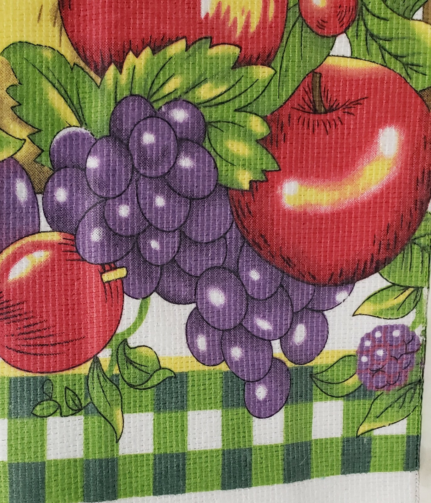 2 SAME KITCHEN MICROFIBER TOWELS (15″x25″) BRIGHT FRUITS