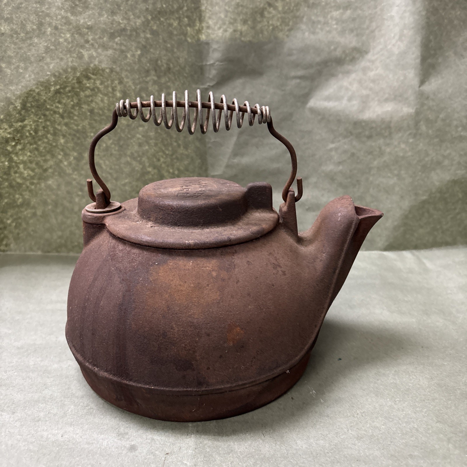 Vintage Wagner Cast Iron Tea Pot Steam Kettle Humidifier Wood Stove Steamer