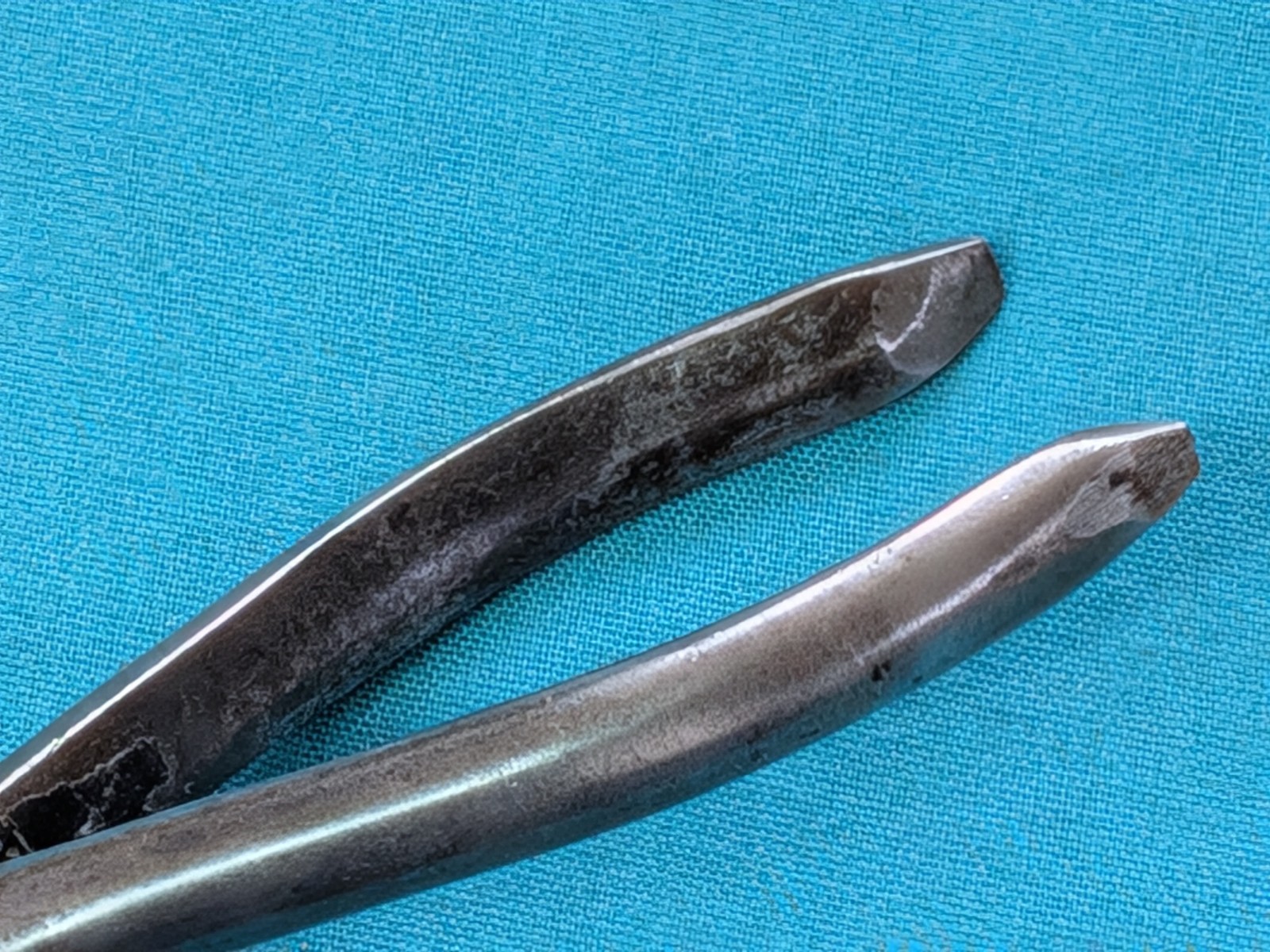 RARE 1920’s RED DEVIL S&H # 3800-6 Inch Combination Button’s Pliers Wire Cutters