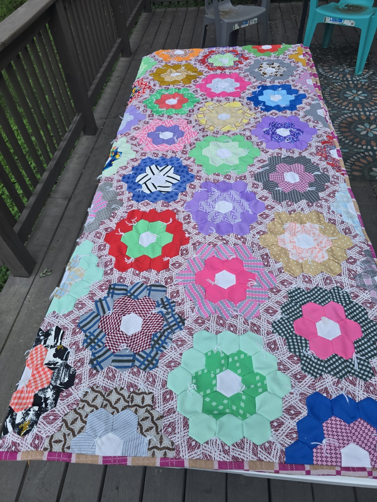 Vtg 70’s Funky OOAK Grandmother’s Flower Garden/ Pink Argyle Back Twin Quilt
