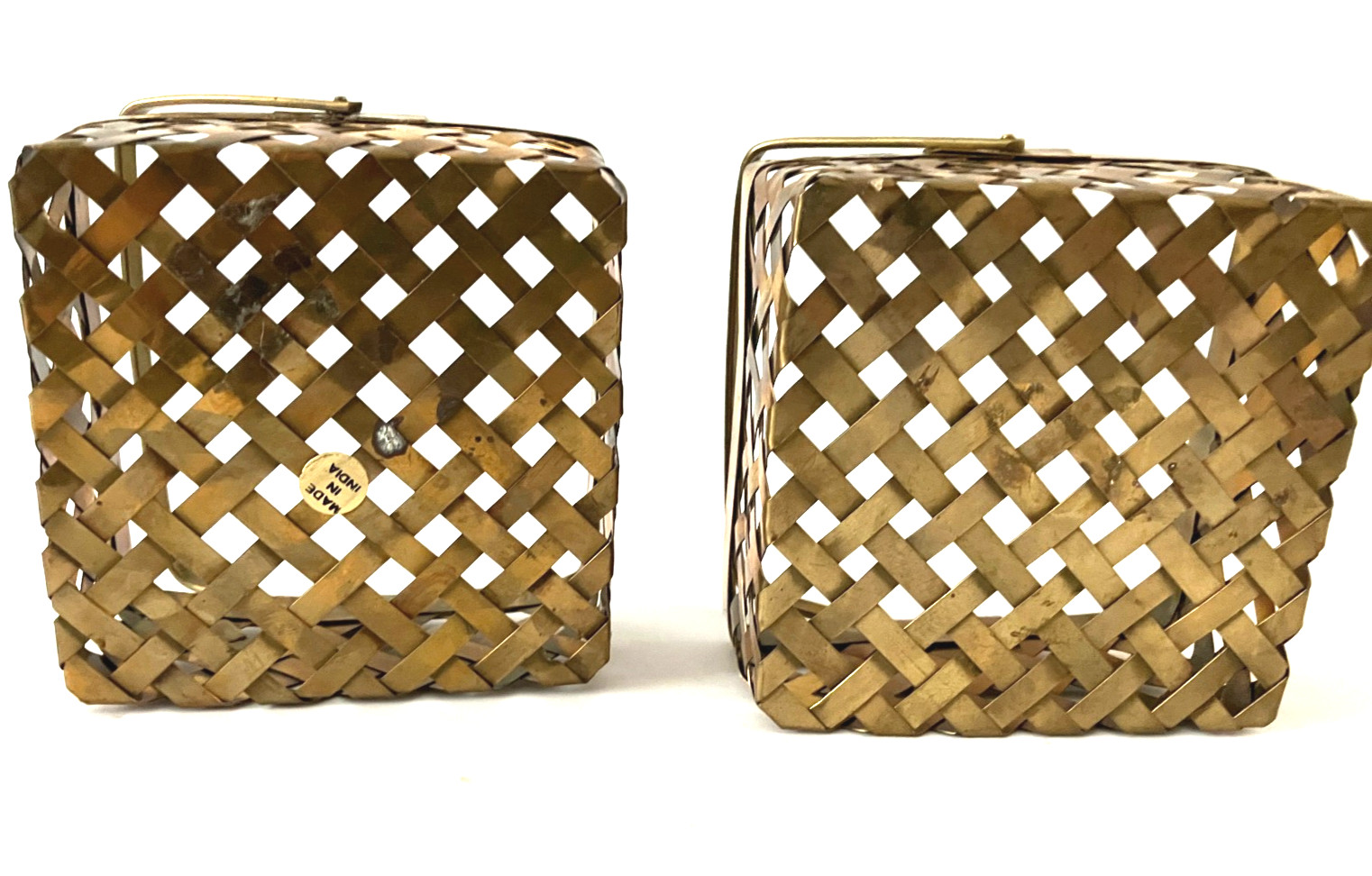 LOT of 2 – VINTAGE SOLID BRASS WOVEN BASKETS w/HANDLES – 4 1/4″ Sq x 2 1/4″ H