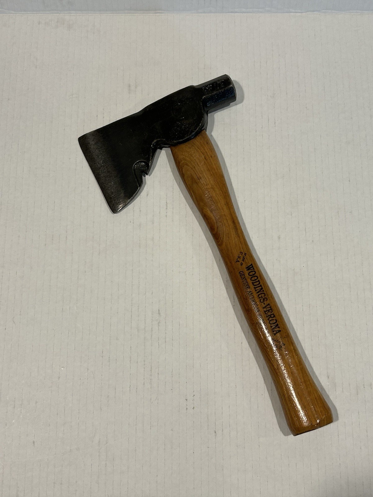 Vintage 2 lb Woodings Verona 96US Carpenters Half Hammer Hatchet Axe USA