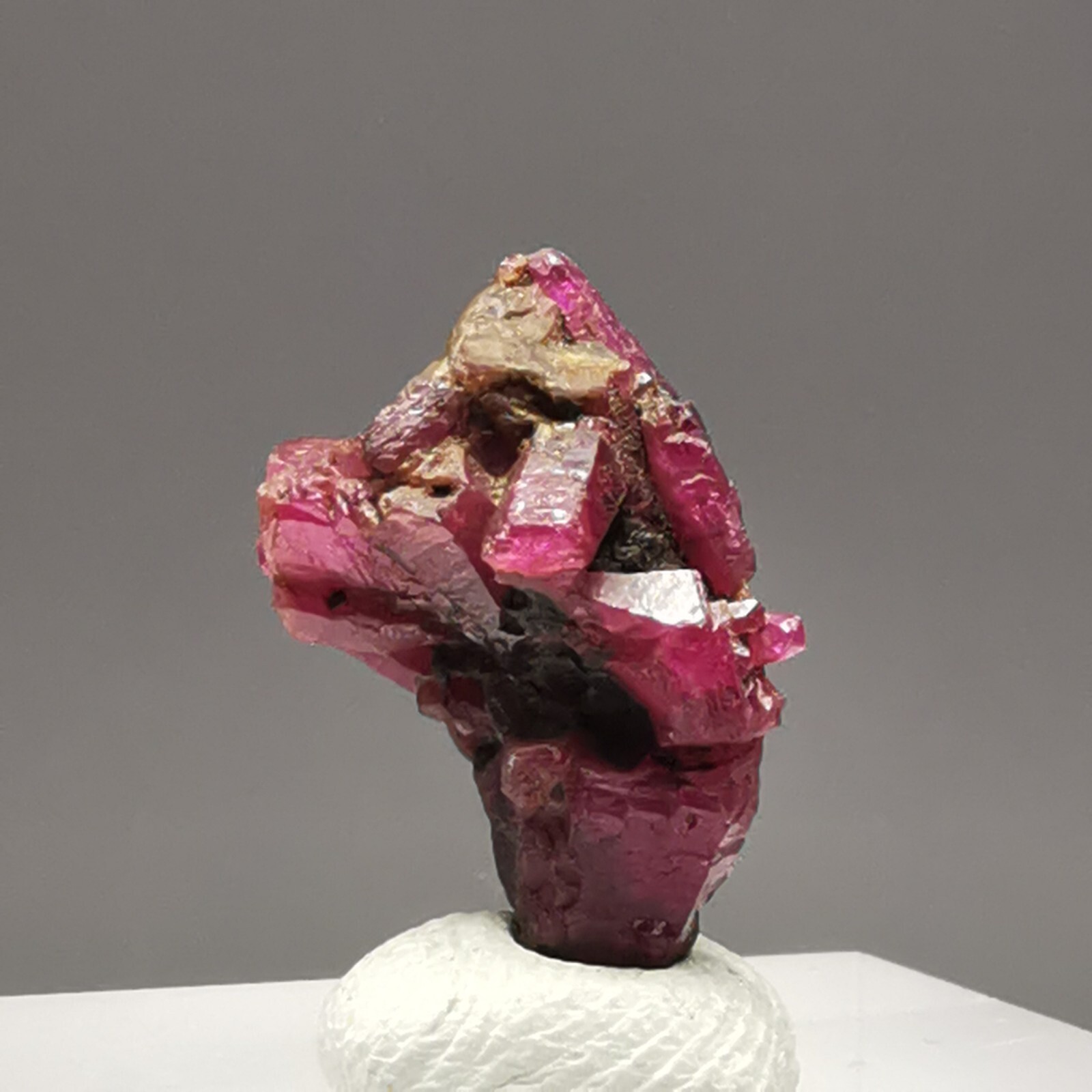 5.00ct Ruby / Luc Yen, Vietnam / Rough Crystal Gem Gemstone Mineral Specimen