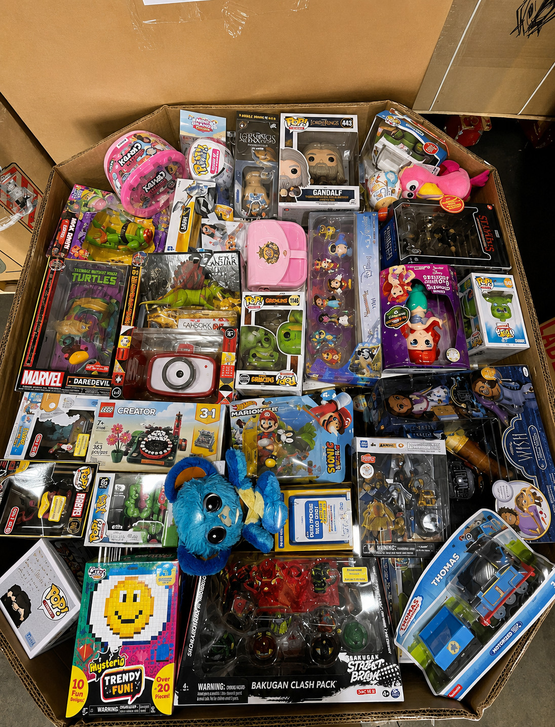 Elite Discovery Vault – Mixed Merchandise Wholesale Collection