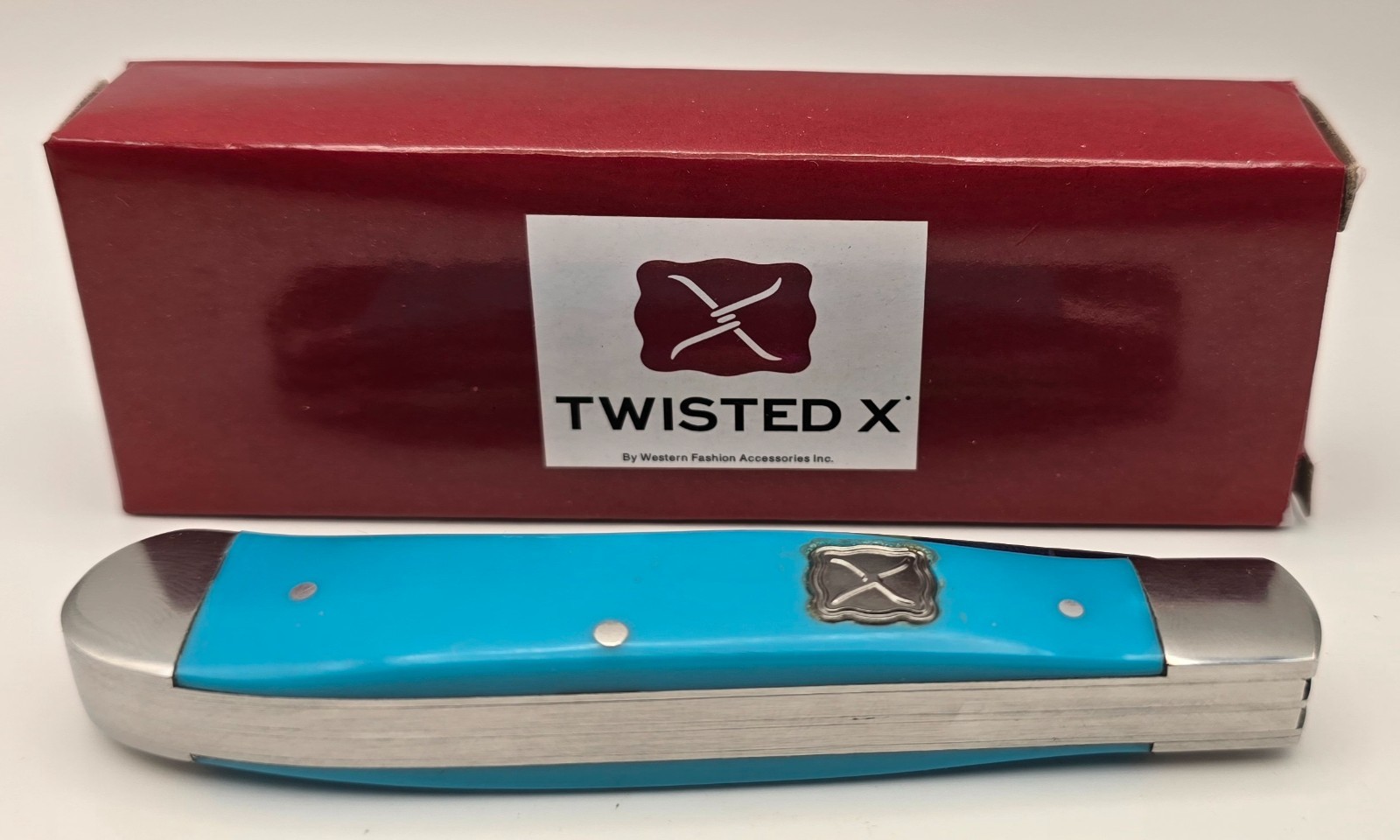 Twisted X Model XK311 Pocket Knife, Turquoise with Two Blades – New in Box