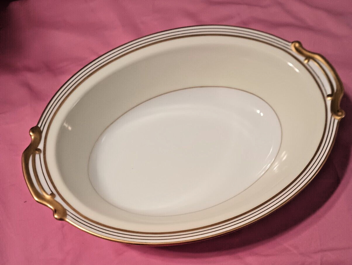 Noritake “Medusa” Vintage Serving Oval Bowl 10 1/2 x 7 1/2 x 2 1/2 inches