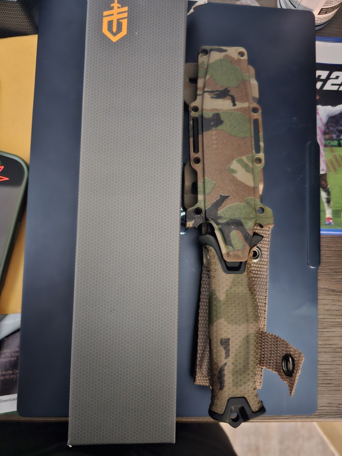 Gerber StrongeArm Fixed Blade Knife Steel new in box