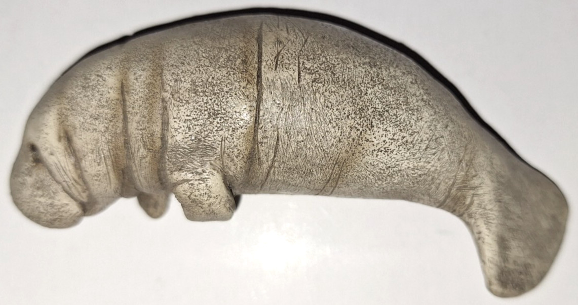 NOS w/ORIG TAG VTG MANATEE SIGNED BRUE “Lil Snoozers” SANDICAST – 1989