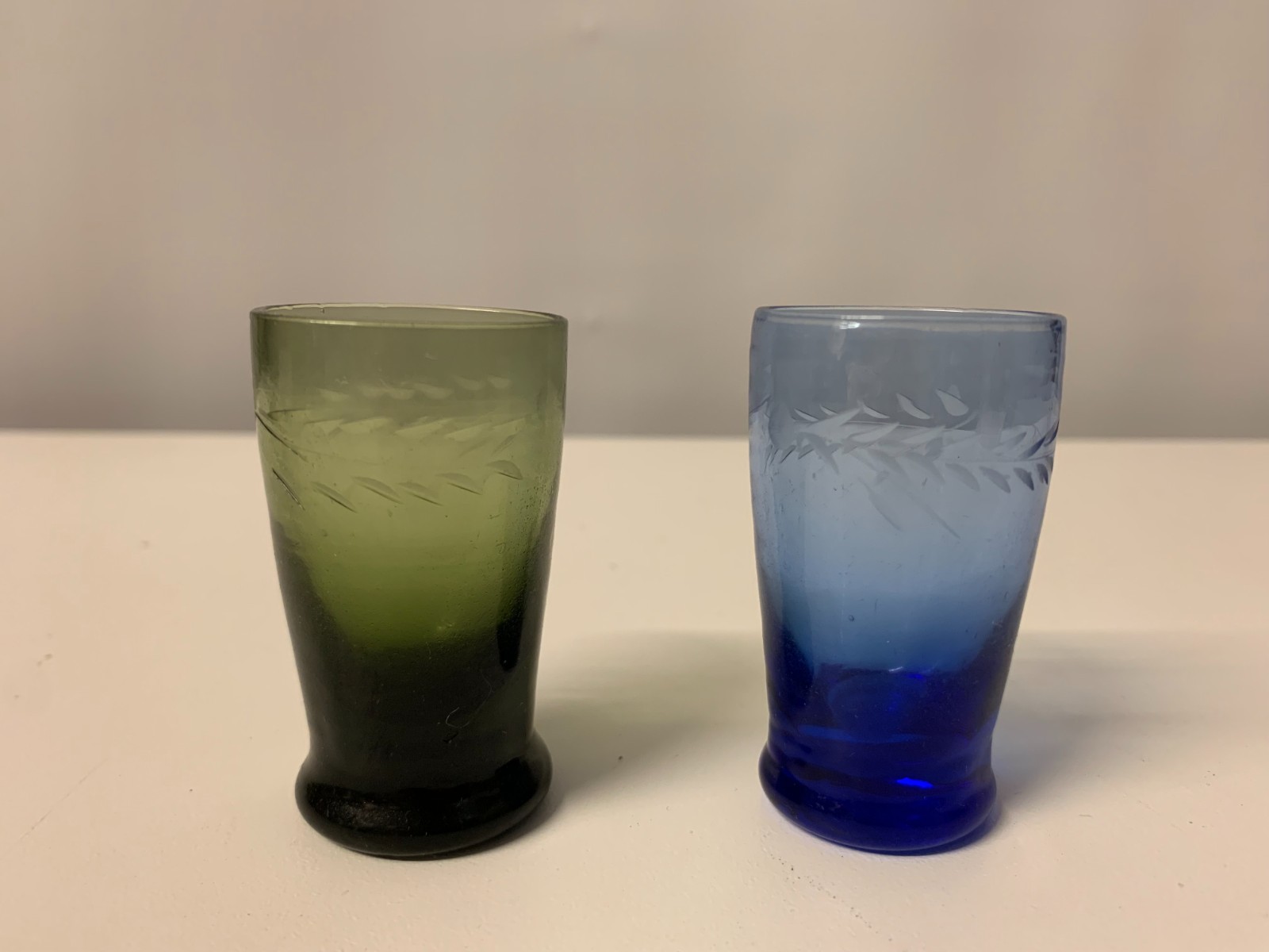 Lot of Vintage Miniature Glass Mid-Century Relicas