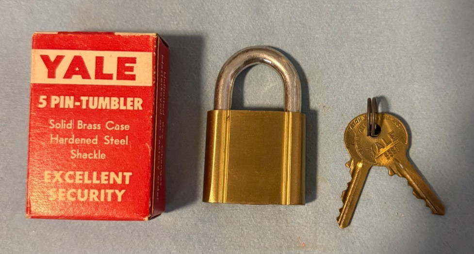 Vintage New In Box Yale 5 Pin Tumbler Padlock. No 773 2 Keys & Original Box!