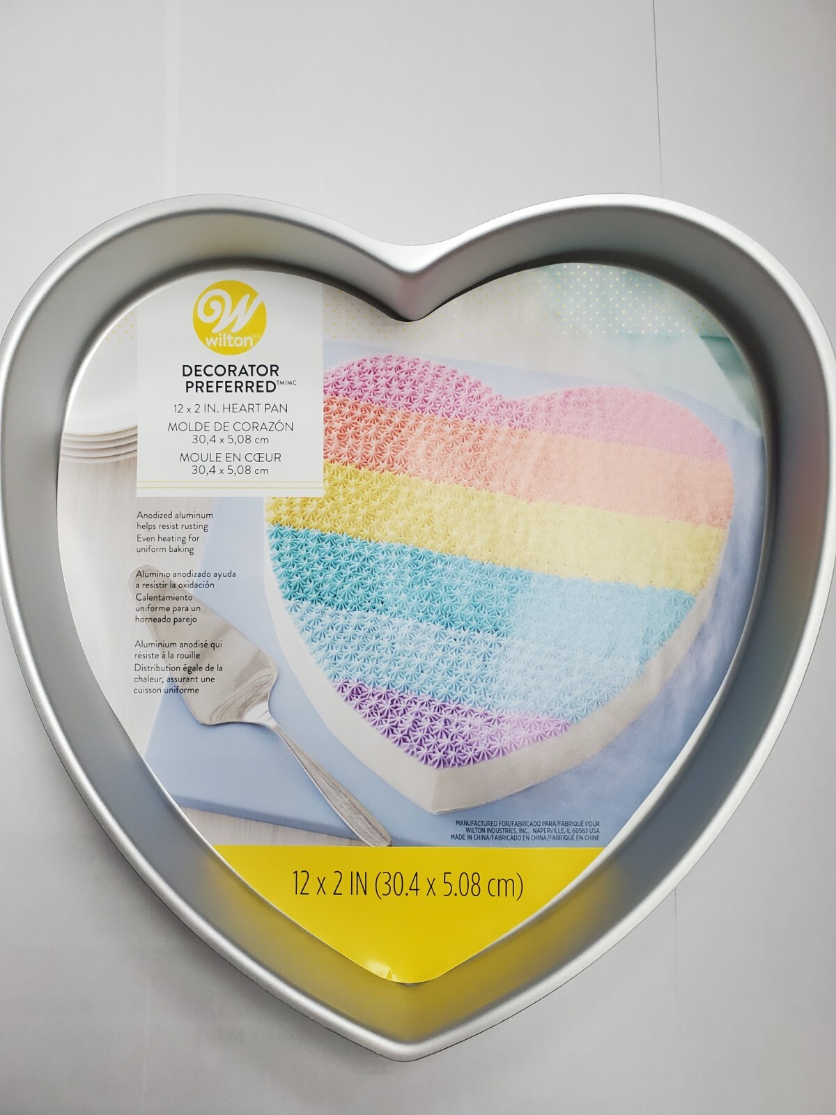 Wilton Decorative Preferred 12-Inch Heart Shaped Love Cake Baking Mold Alu Pan