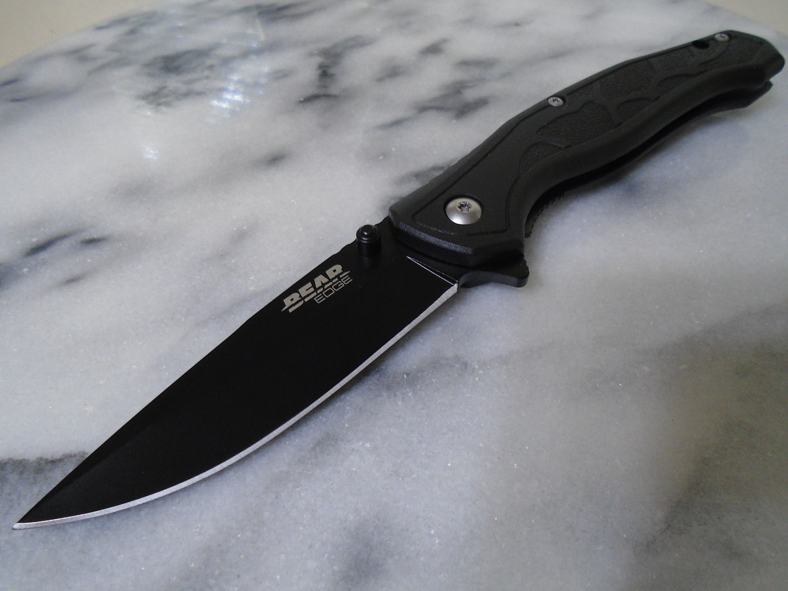 Bear Edge Brisk Assisted Open Blackout Pocket Knife Folder 440 Stainless 541 New