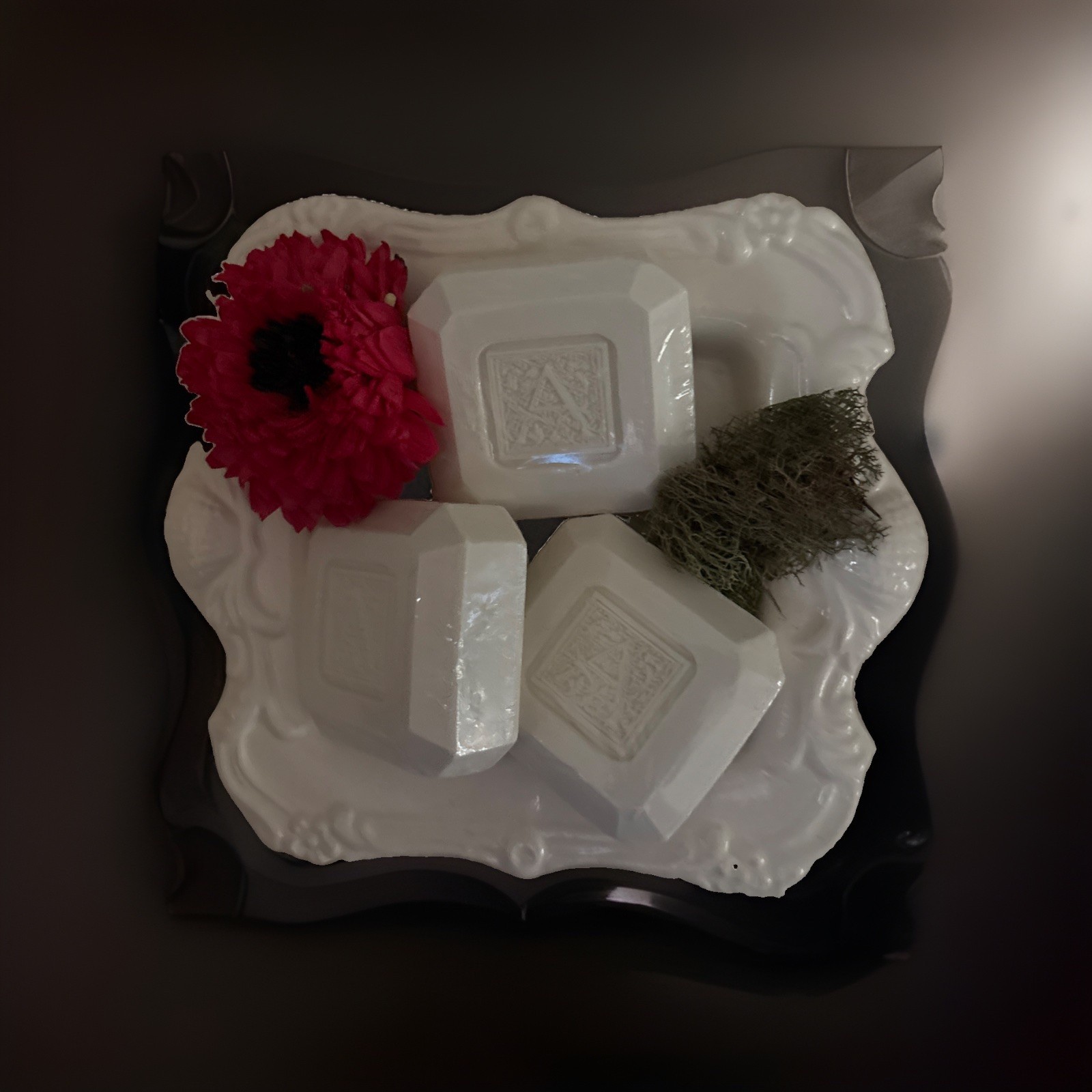 3 -2 oz Bars Aromatique Soap & Ceramic dish in Splendor fragrance
