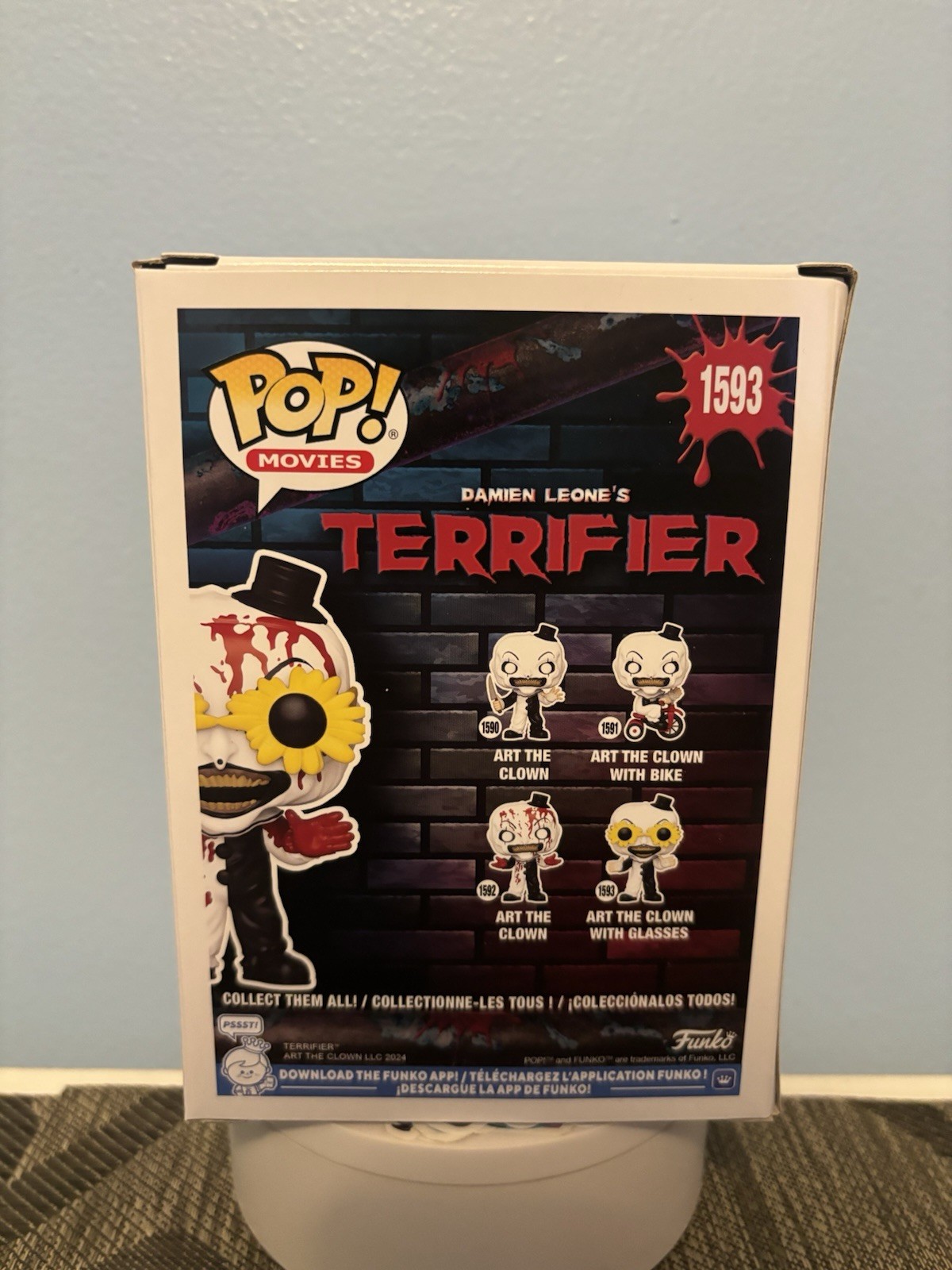 Funko Pop! Vinyl: Terrifier – Art the Clown with Glasses (Chase) – Funko…