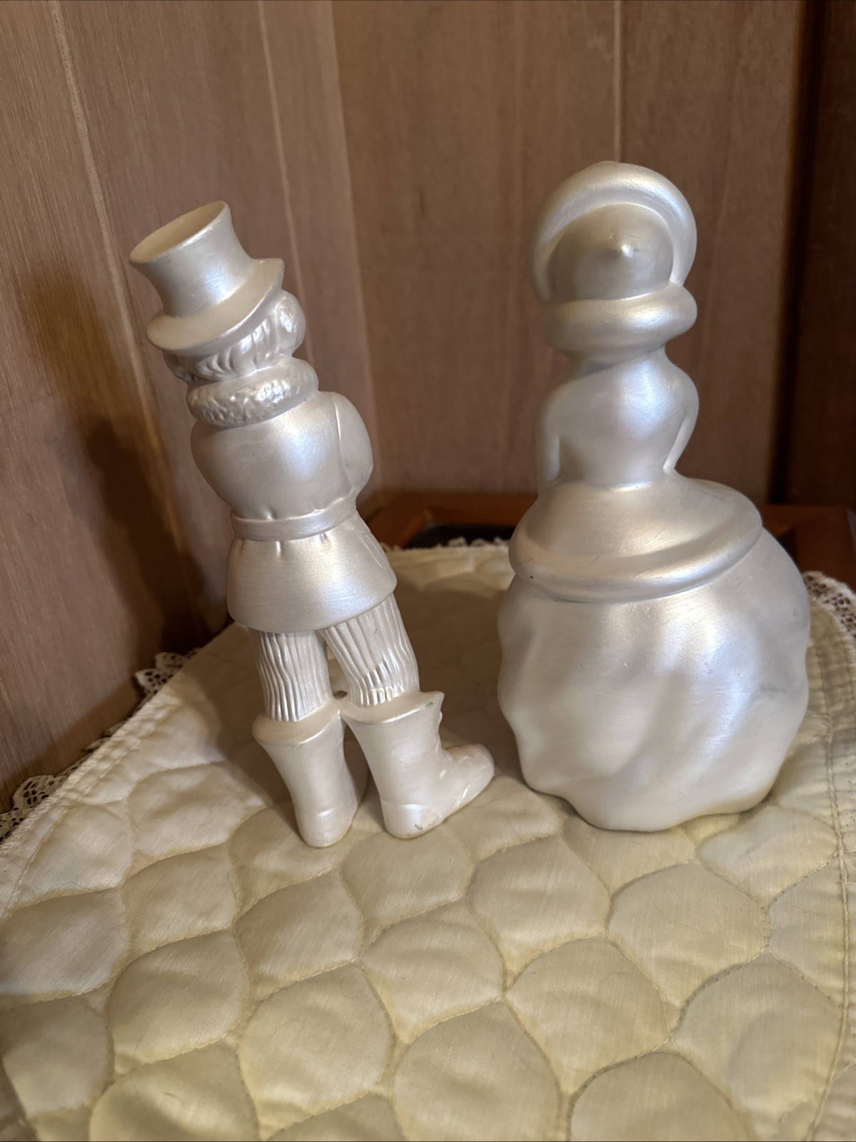Vintage Atlantic Mold Ceramic Christmas Carolers Set Boy Girl