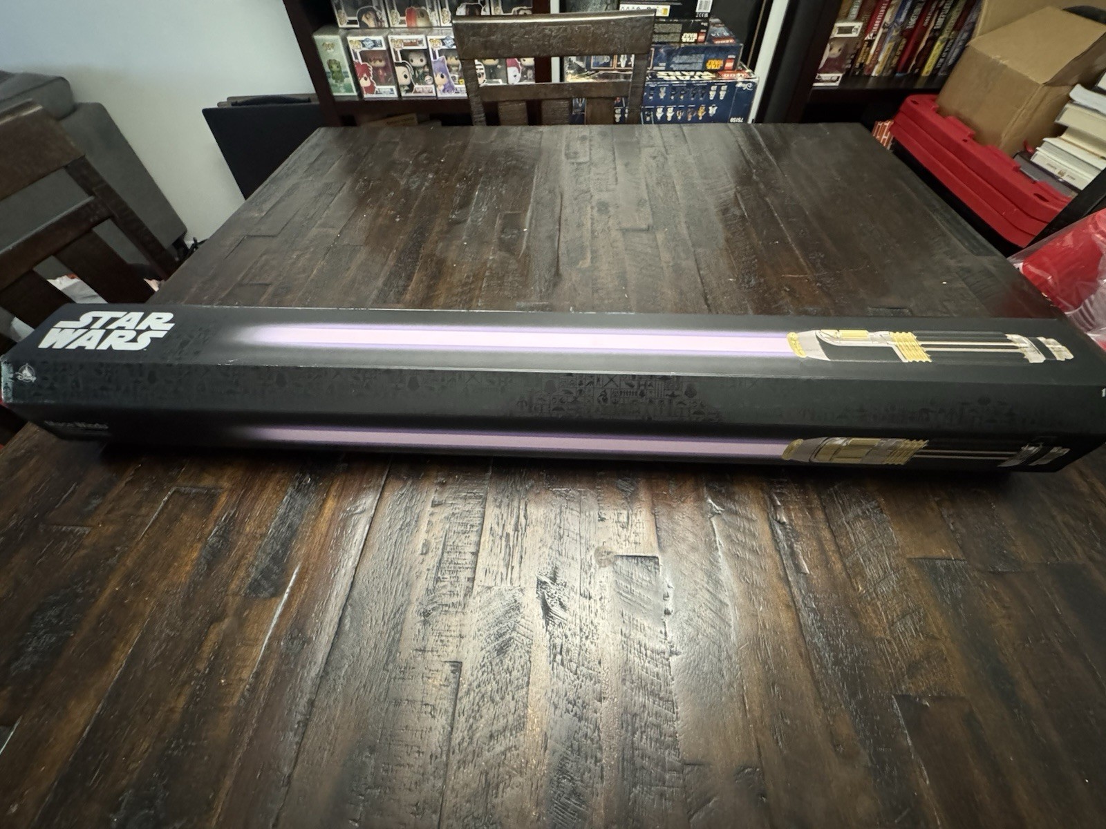 New In Box 2019 Star Wars Galaxy’s Edge MACE WINDU Legacy Lightsaber Set