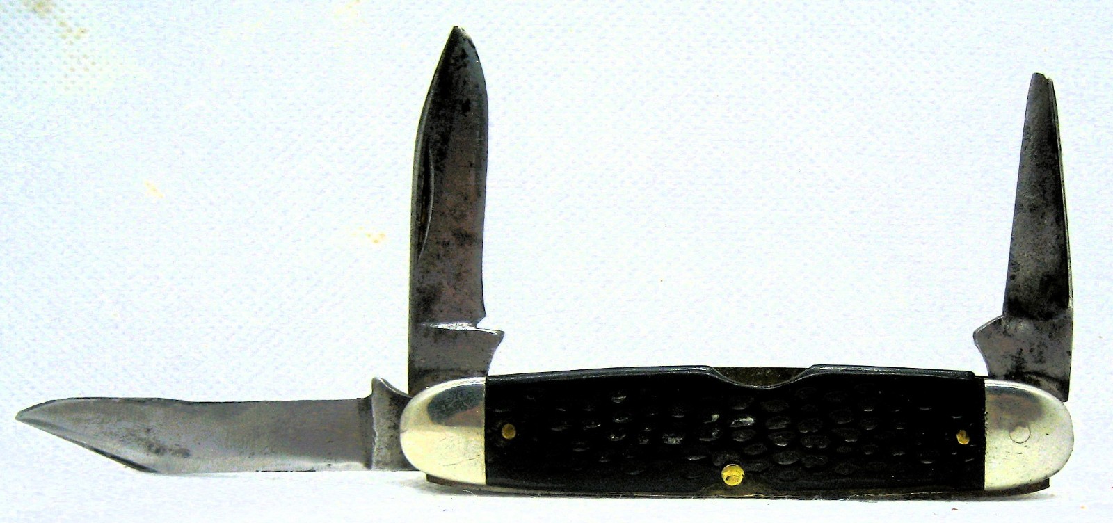 Antique Winchester Pocket KnifePre 1930 Shield inlay
