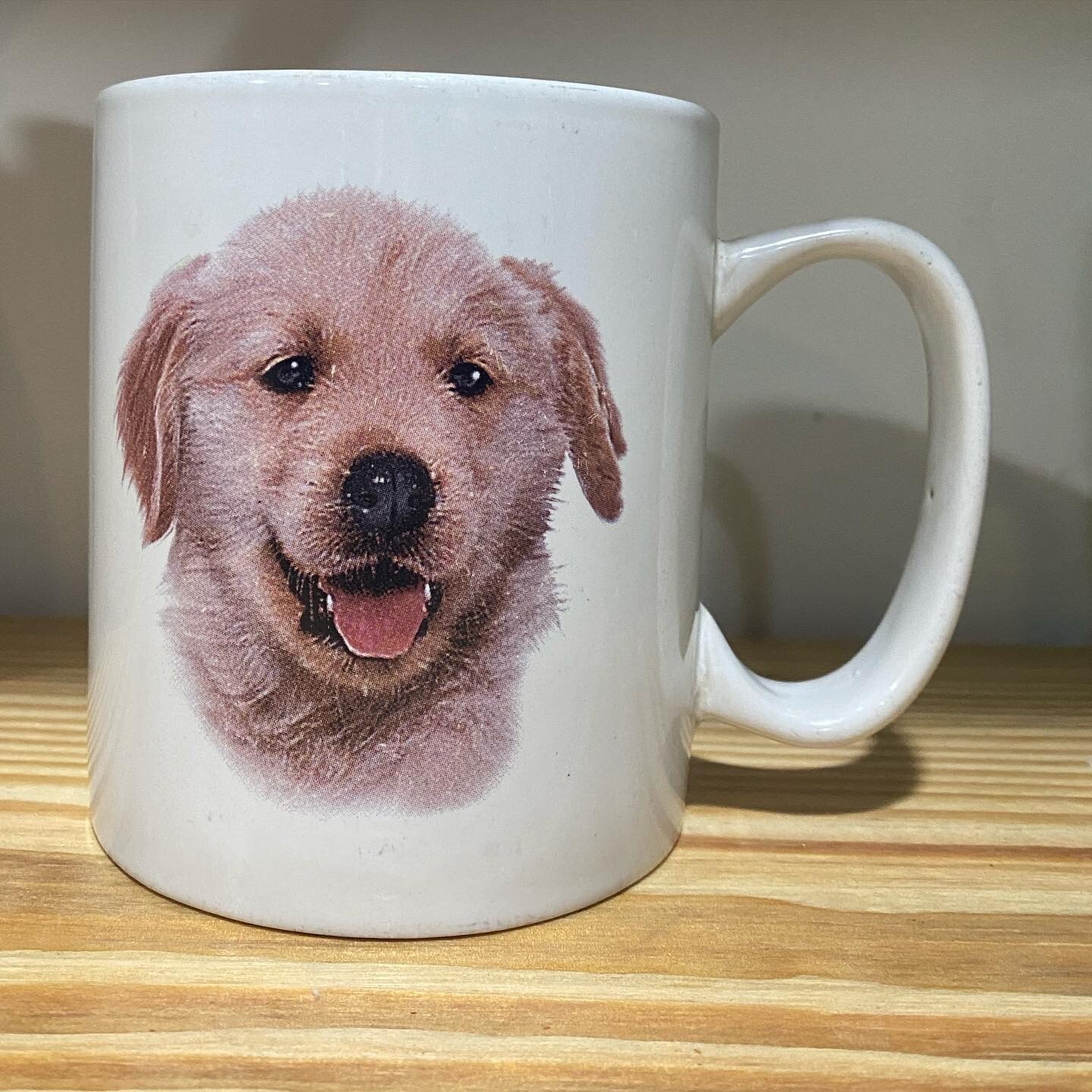 Large Golden retriever mug holds 16 ounces
