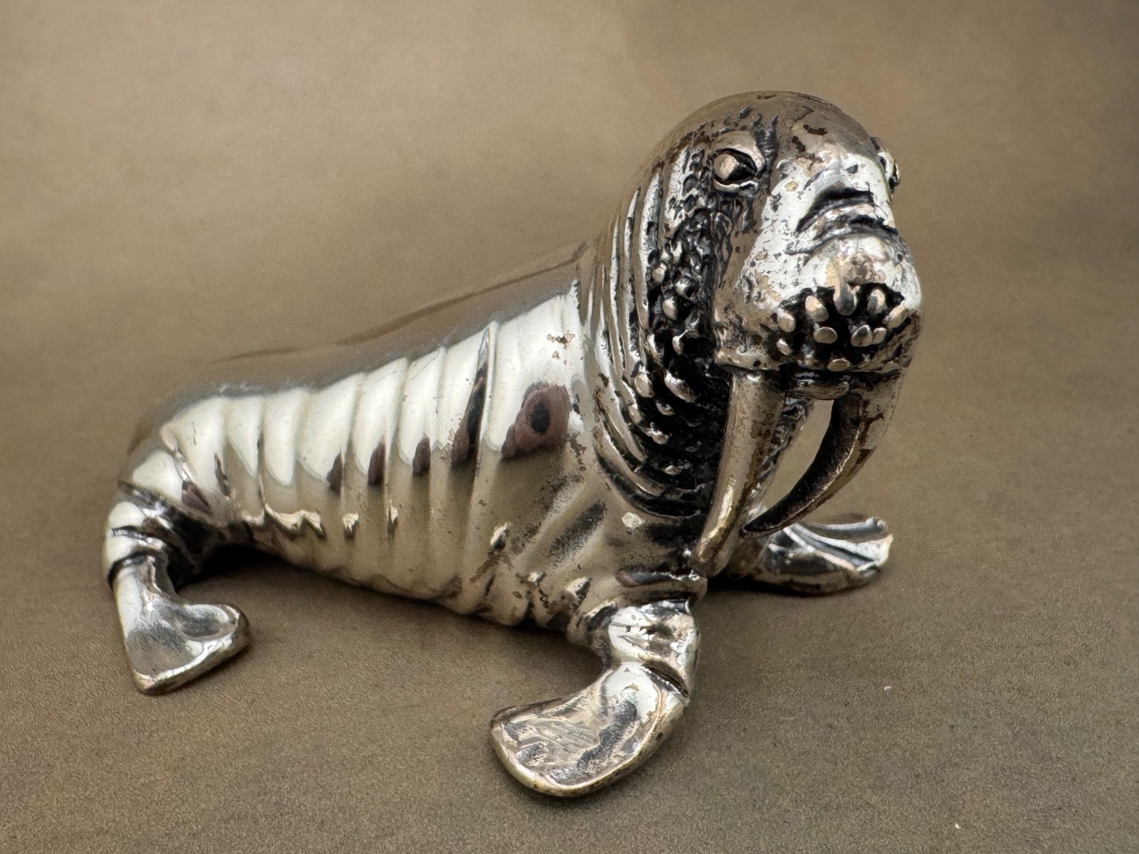 Walrus Sterling Silver Miniature Figurine 1.86 troy oz. 2.25″ L 1.7″ W 1.5″ H