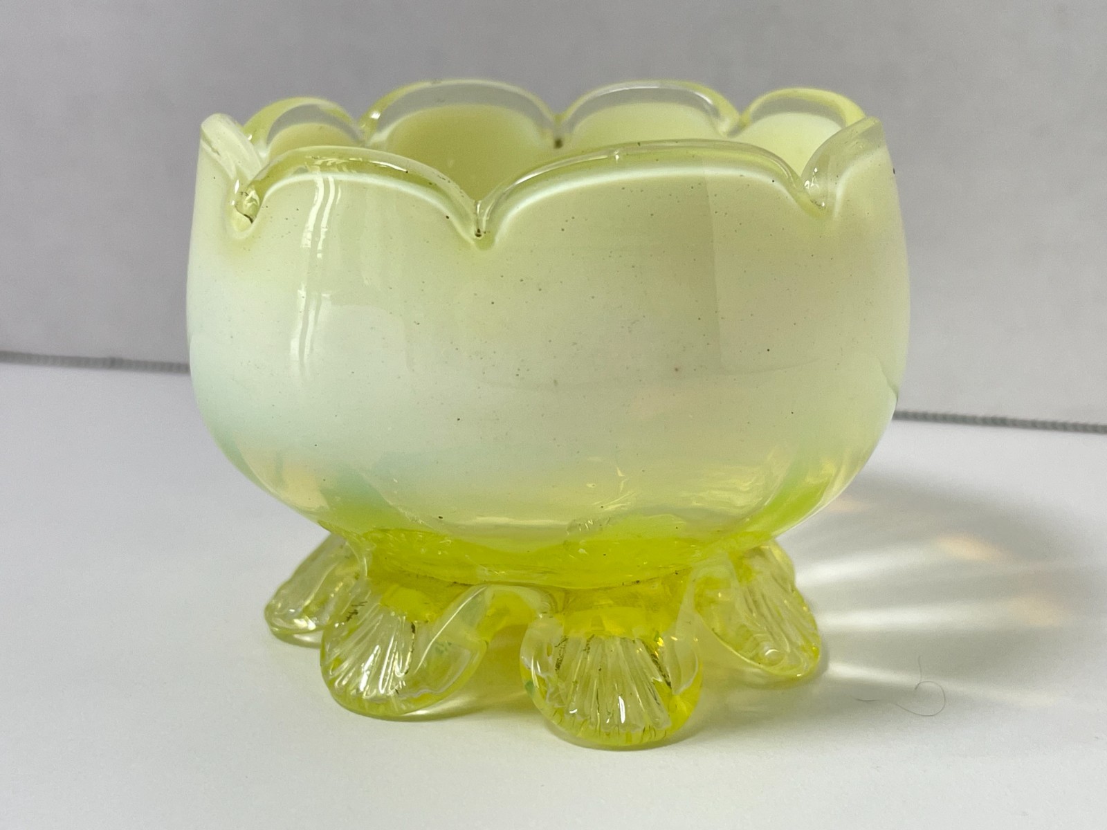 19th C Vaseline Yellow Uranium Opalescent Glass Master Salt