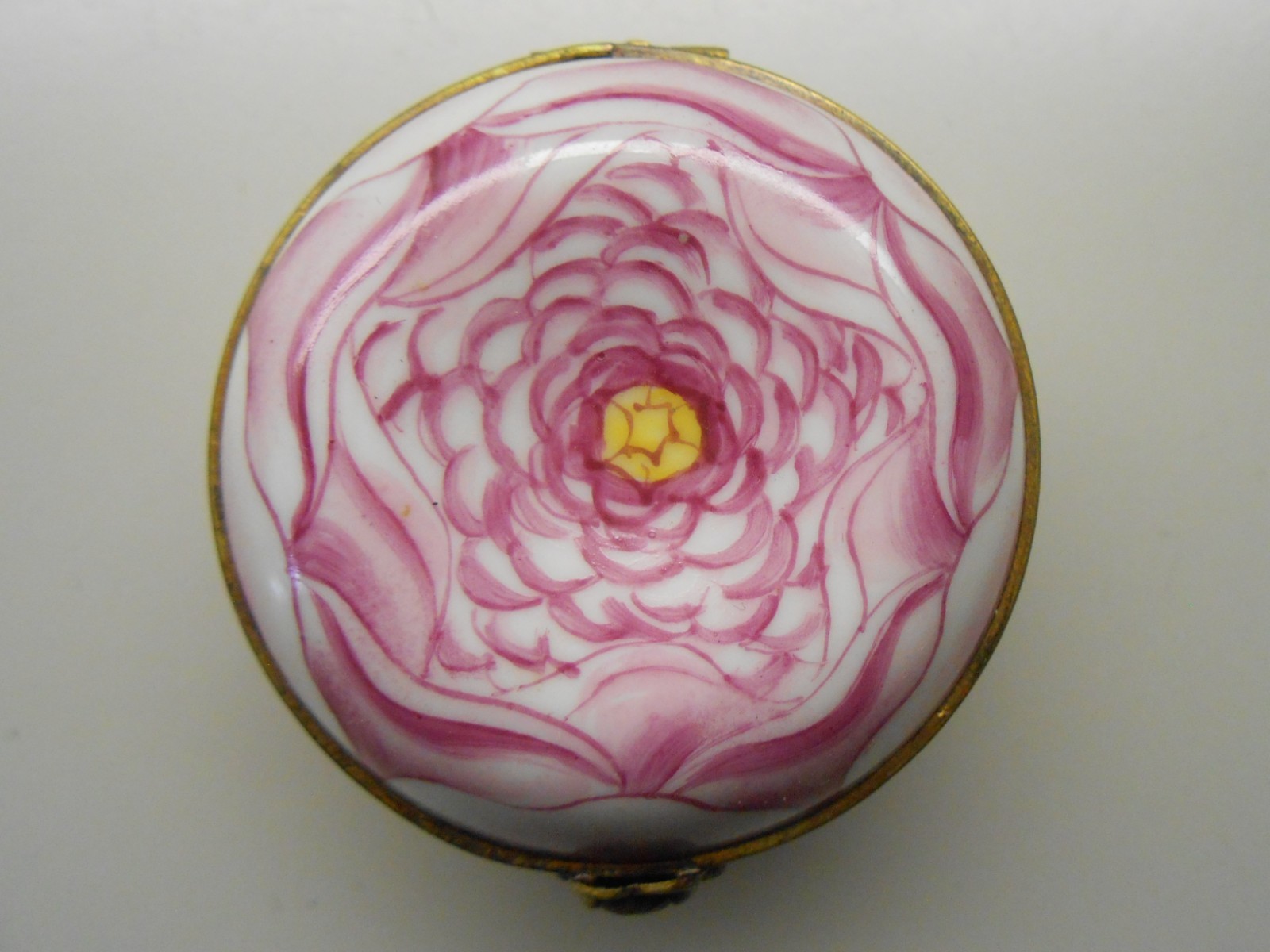 Authentic Limoges Box France – Rose Flower – Royal Albert Museum – Rochard Co.