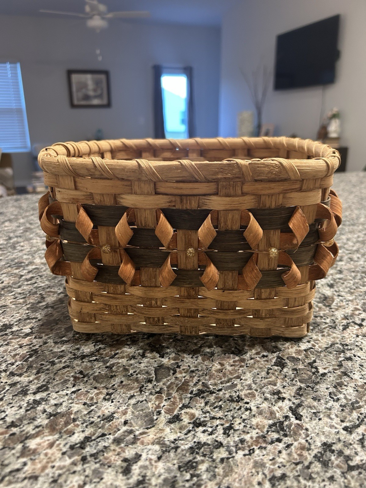 Vintage Hand Woven Artist Signed Basket Curl And Bead Detail 10’x 6’