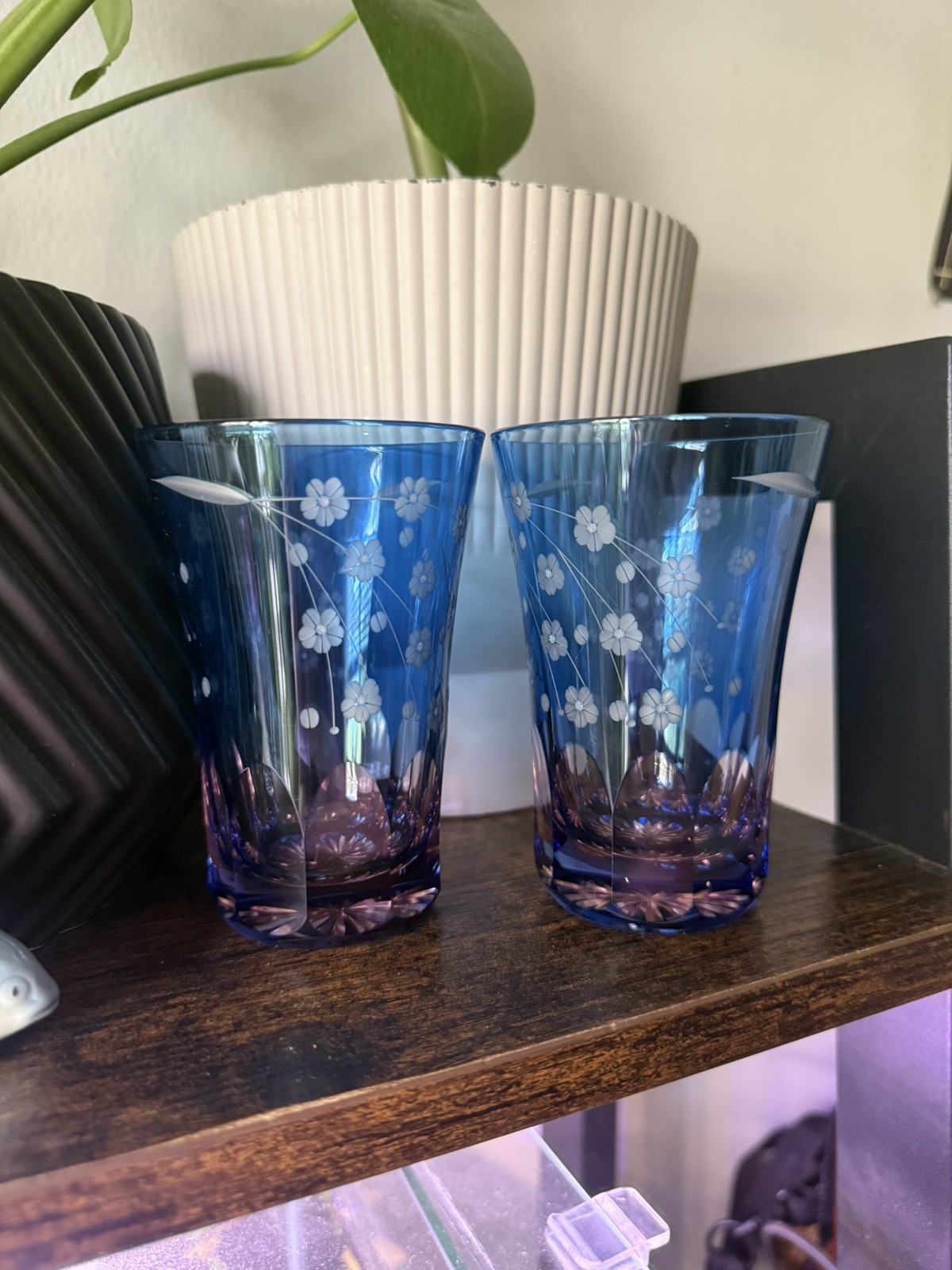 Rare vintage Eldo Kirko Cut Glass Sake Cups Ayaka Saika Set Pink And Blue