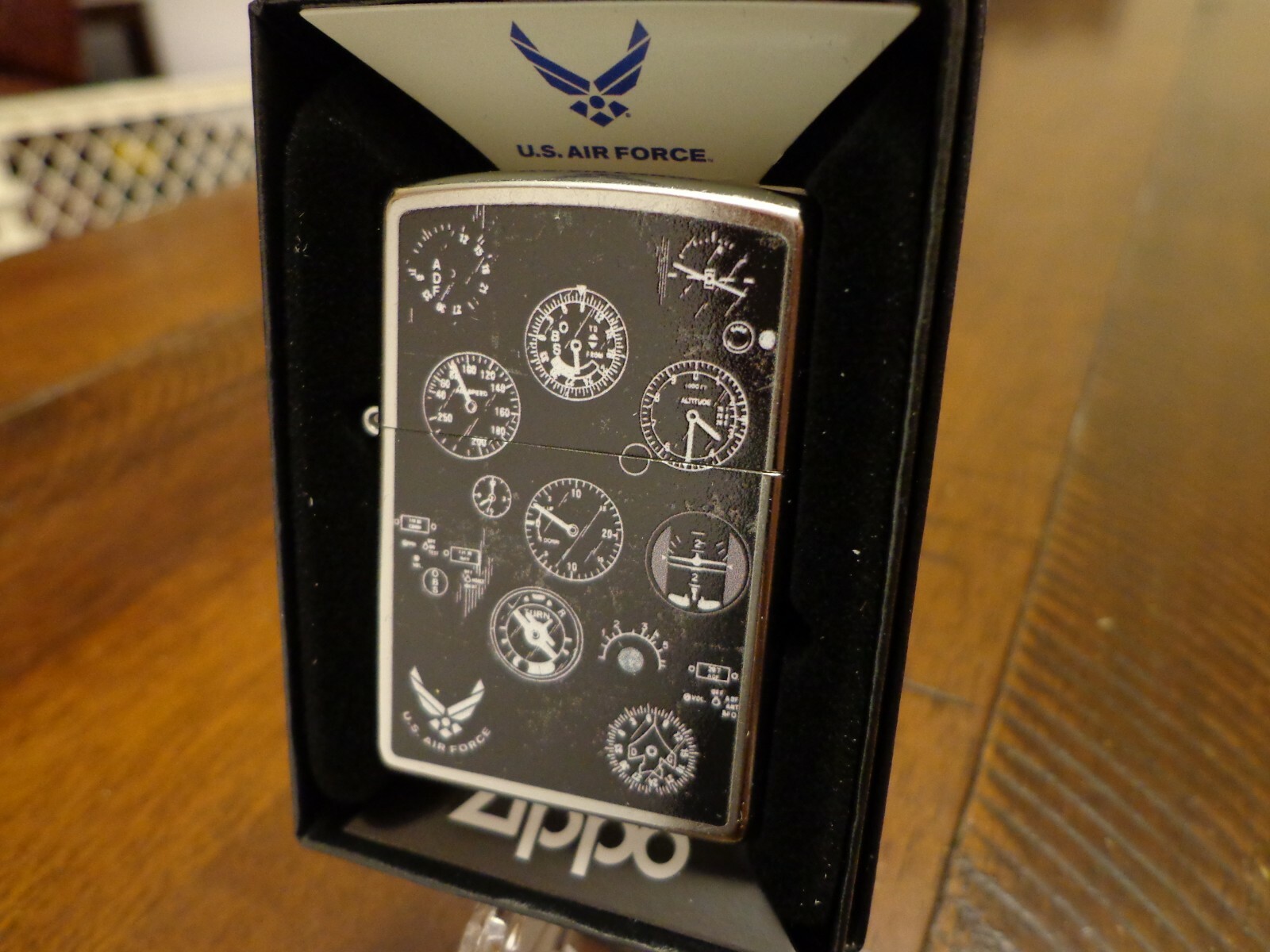 UNITED STATES AIR FORCE USAF PLANE INSTRUMENT PANEL ZIPPO LIGHTER MINT