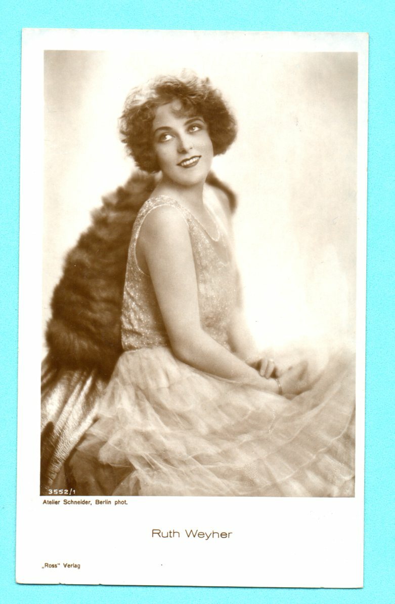 RUTH WEYHER # 3552/1 VINTAGE PHOTO PC. PUBLISHER GERMANY 264