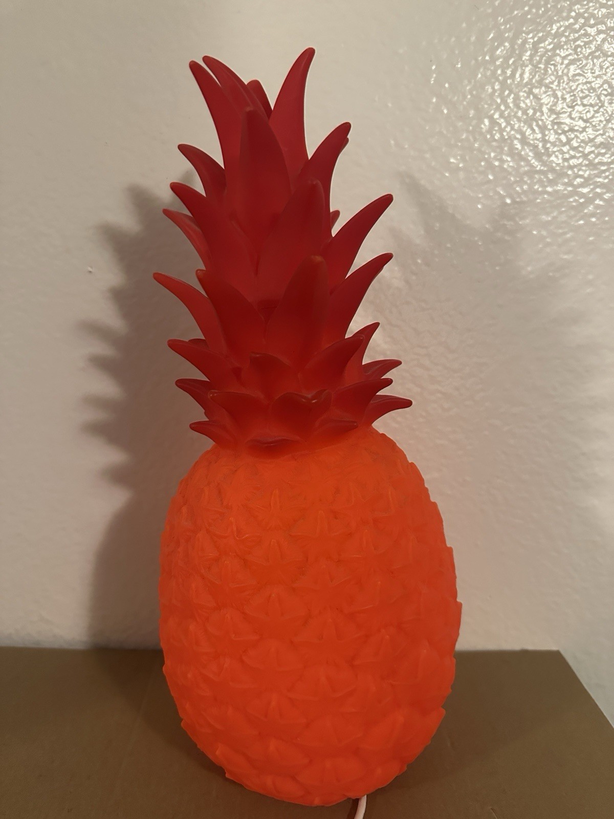 PINA COLADA PINEAPPLE GOODNIGHT LIGHT BARCELONA SPAIN 13.5″ TABLE LAMP/LIGHT