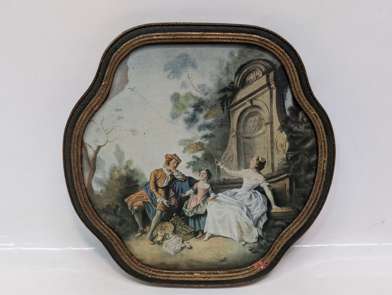 Vintage Framed Romantic Courting Scene Print Convex Glass Wall Plaque 7.5in