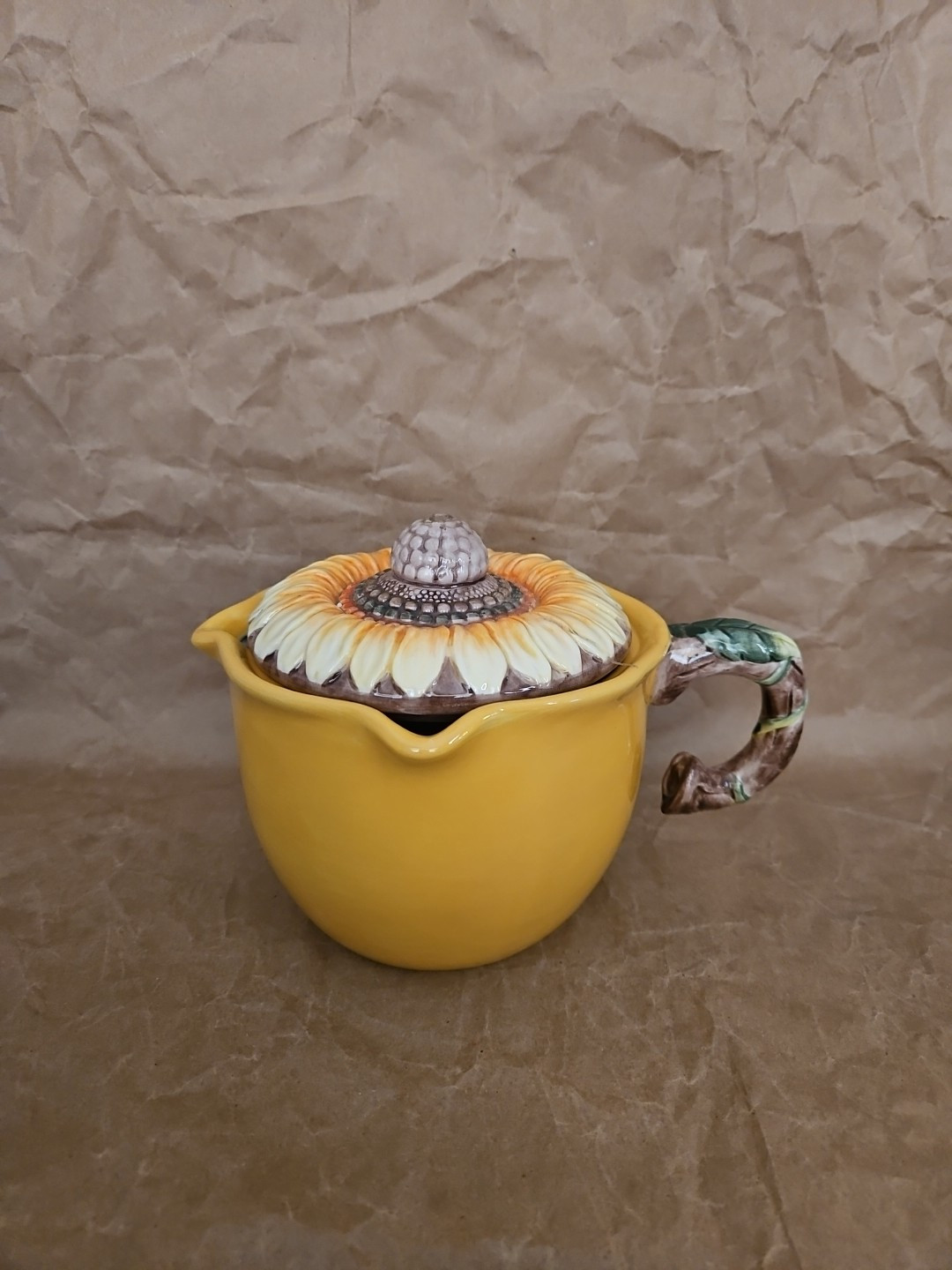 SHUNTAI CRAFT FACTORY SUNFLOWER TEAPOT W/3 SPOUTS CERAMIC