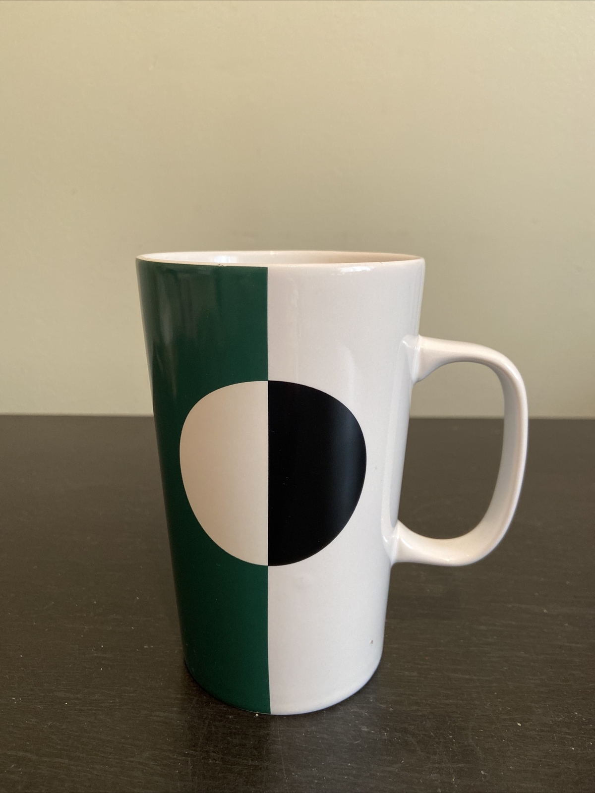 Starbucks Tall Abstract Green White & Black 16oz Coffee Tea Mug – 2014