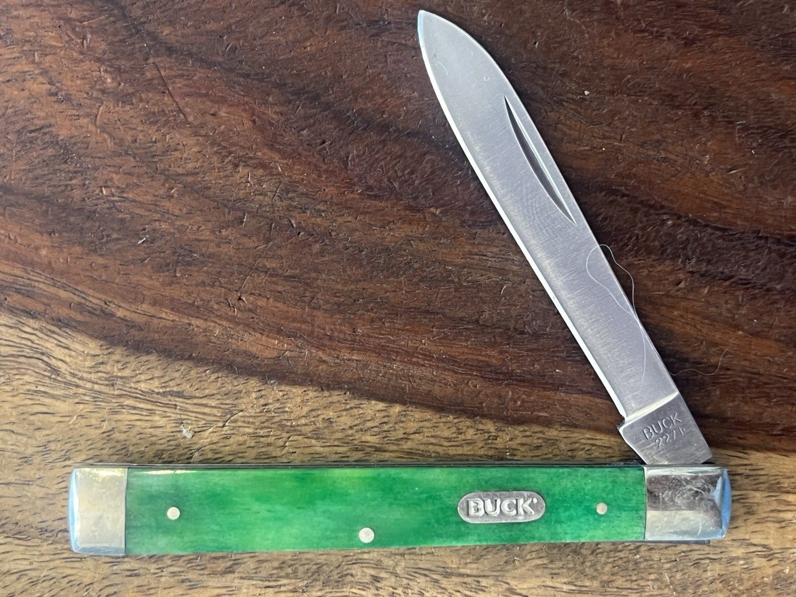 2019 Buck 227 Single-Blade Doctor’s Pocket Knife 3.66″ Closed Green Super!!