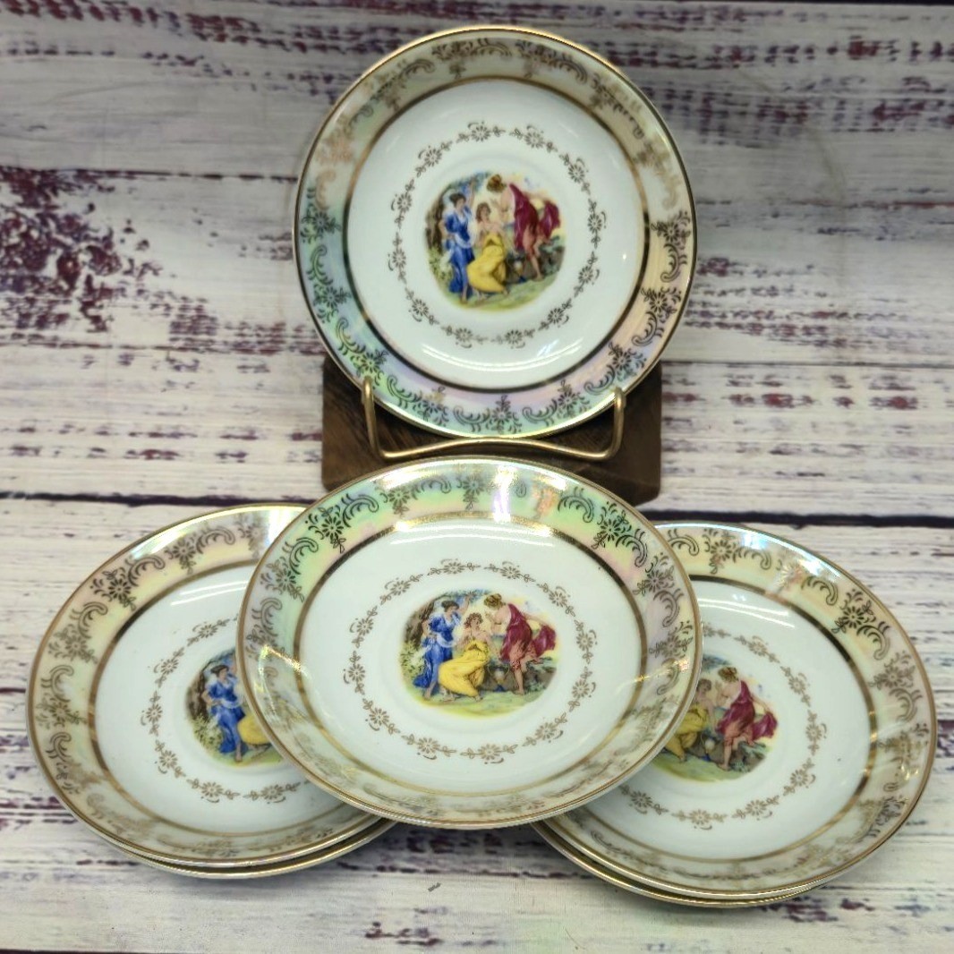 Vintage iridescent Luster ware Porcelain Berry bowls “TheThree Graces” Madonna