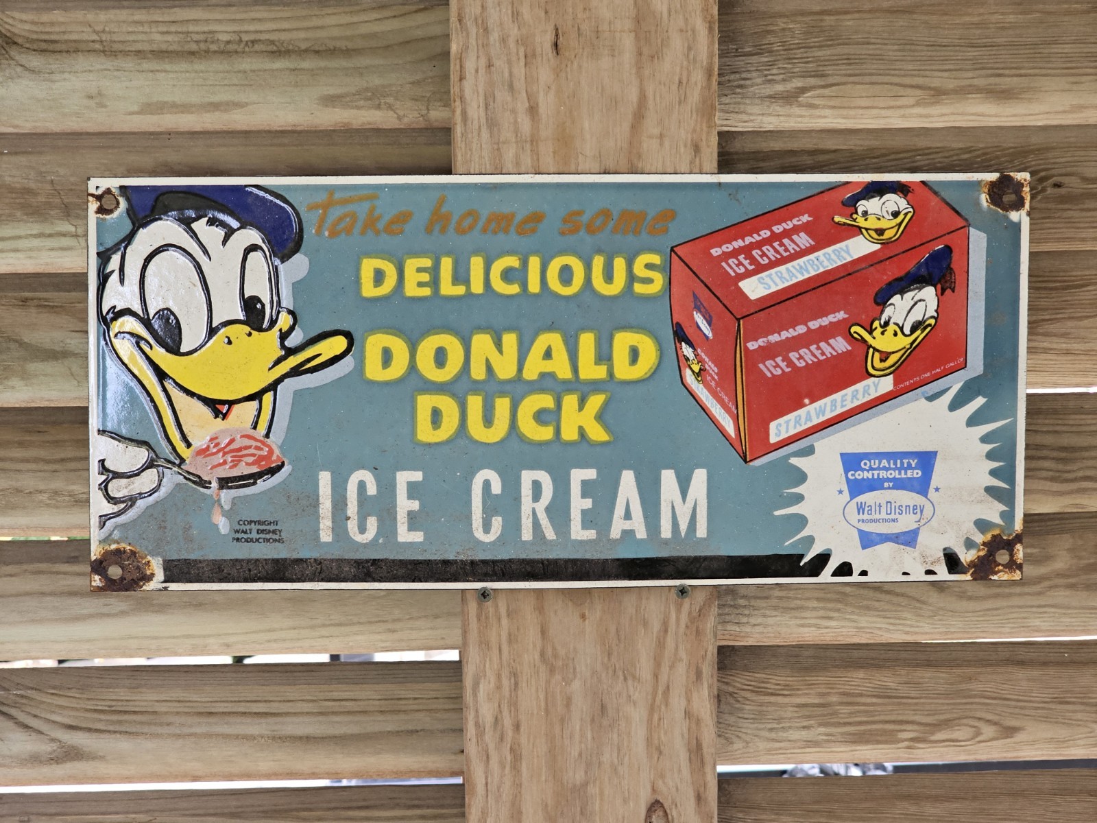 1950’S LARGE VINTAGE DONALD DUCK ICE CREAM PORCELAIN SIGN 20 X 8.75
