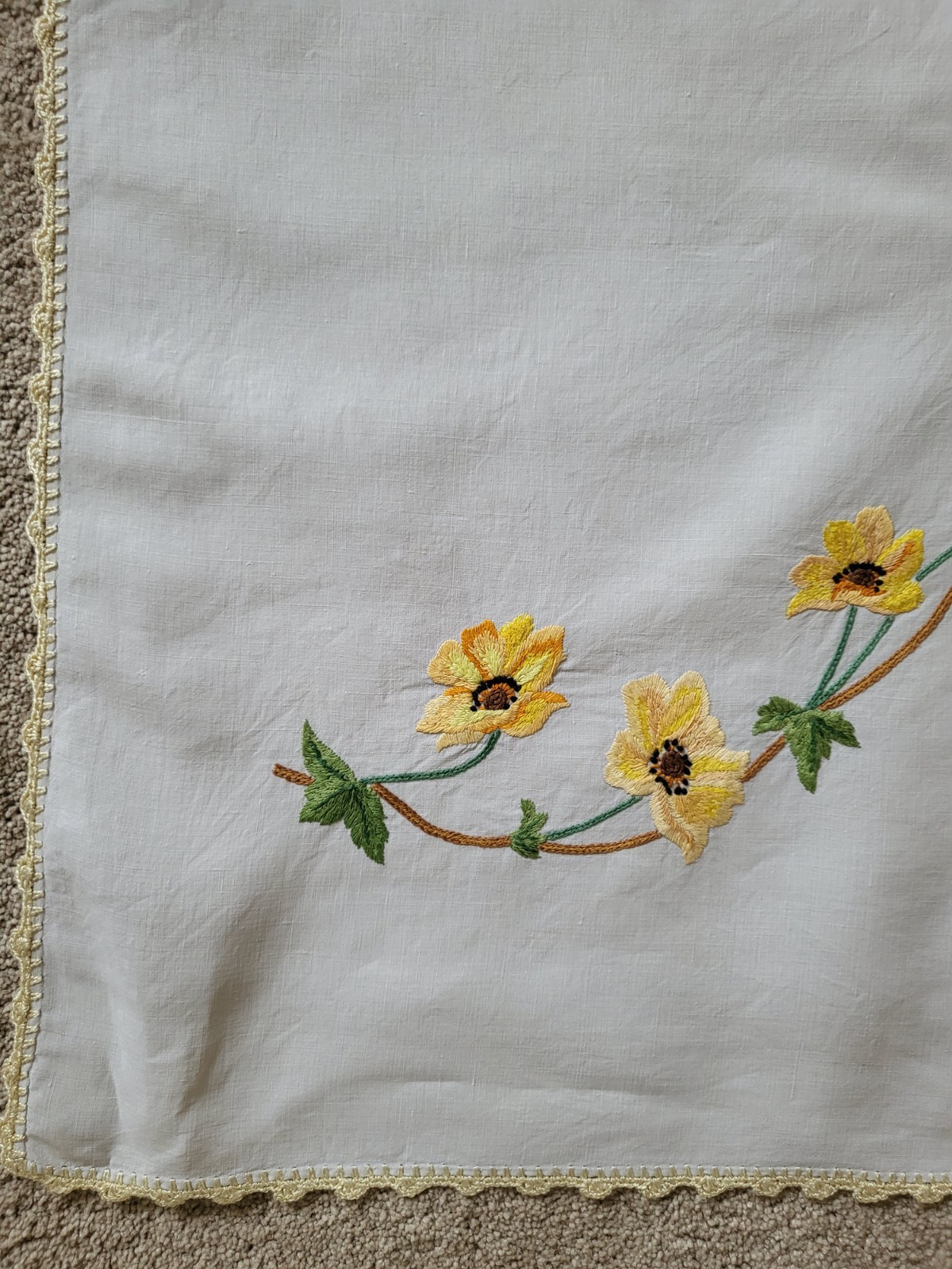 Vintage Hand Embroidered Tablecloth Yellow Icelandic Poppy or Anemone 36 x 38in