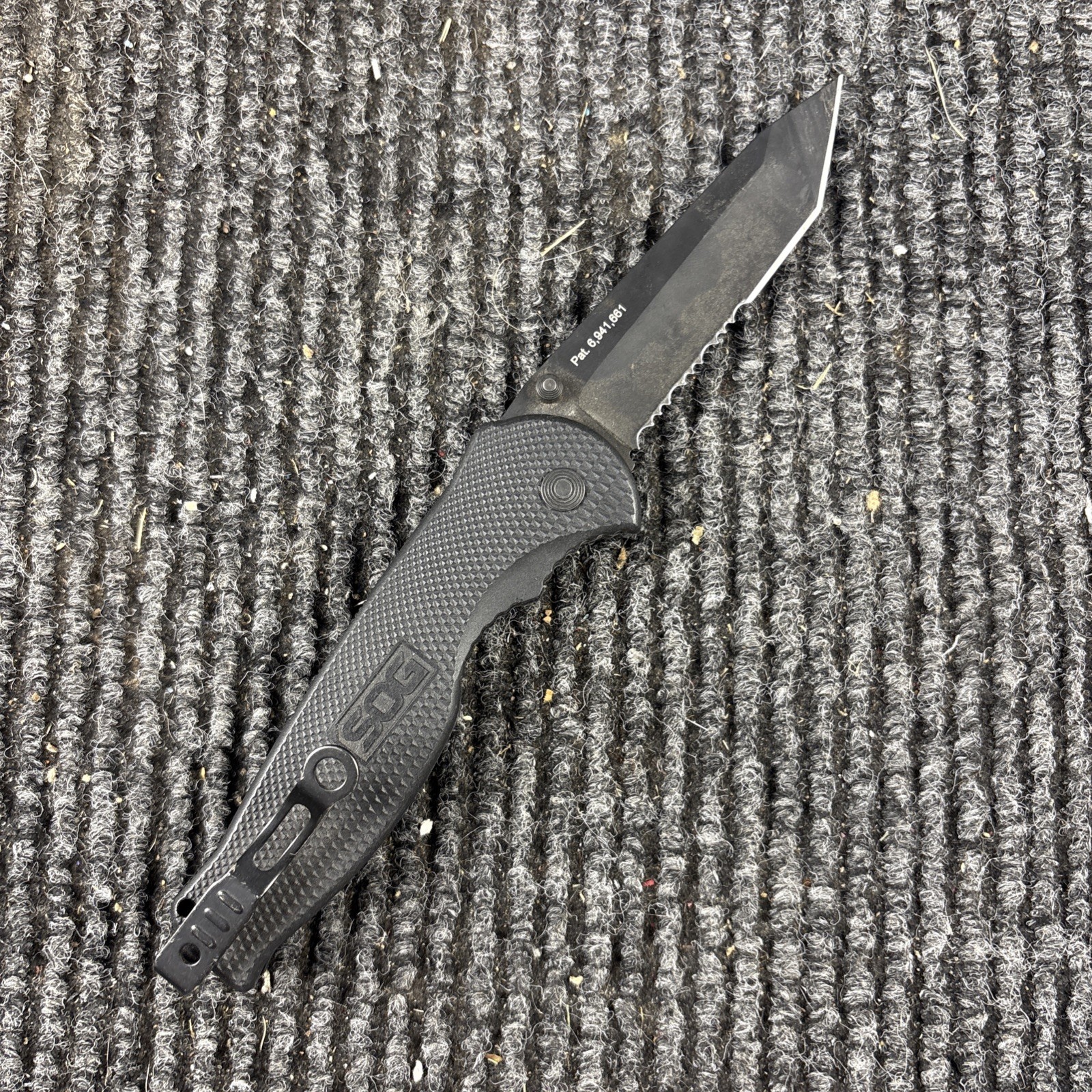 SOG Flash II Pocketknife Assisted Opening SS Drop Point Liner Lock Plain (388)