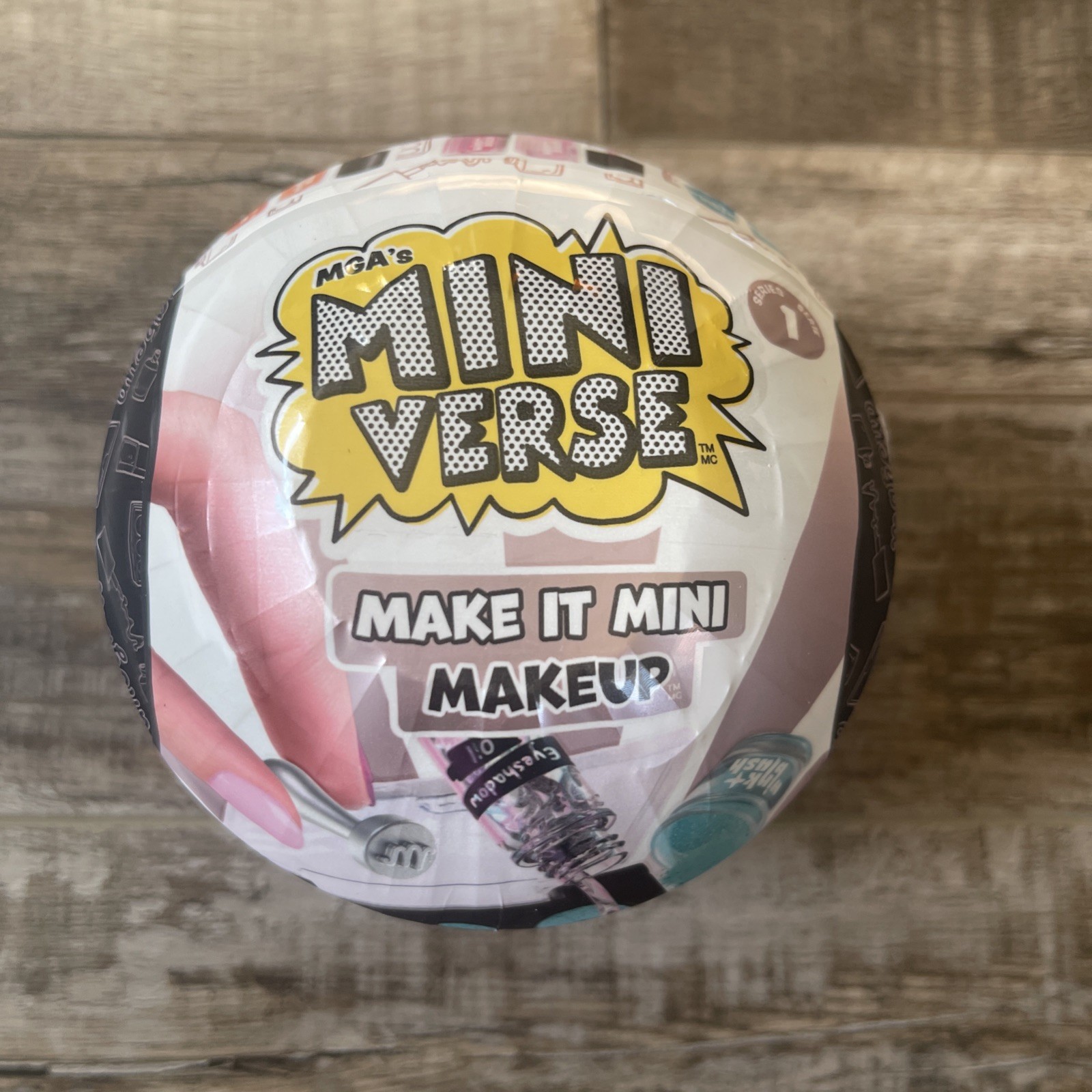 MGA Entertainment Mini Verse Make It Mini Makeup Original Blind Box New