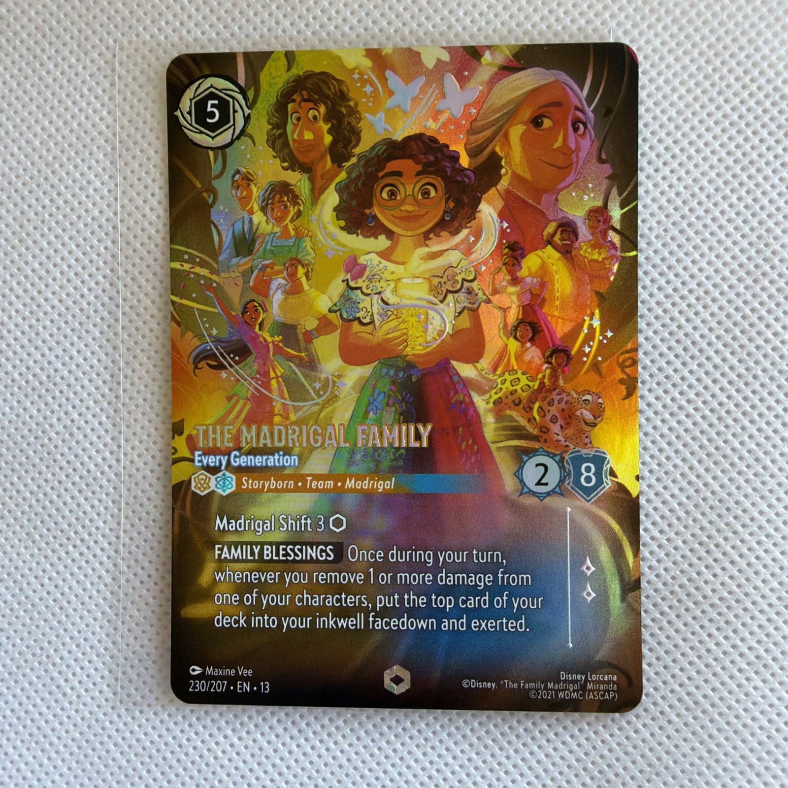 The Madrigal Family 230/207 EN 13 Attack Of The Vine Enchanted Disney Lorcana