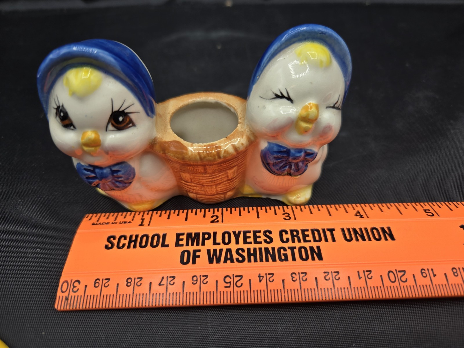 Anthropomorphic Baby Chicks Toothpick Holder Ceramic Blue Bonnet White Vtg MCM