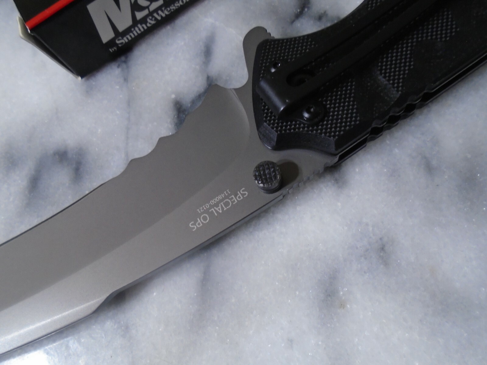 Smith & Wesson M&P Assisted Open Special Ops Tanto Pocket Knife 9Cr18MoV 9.25″